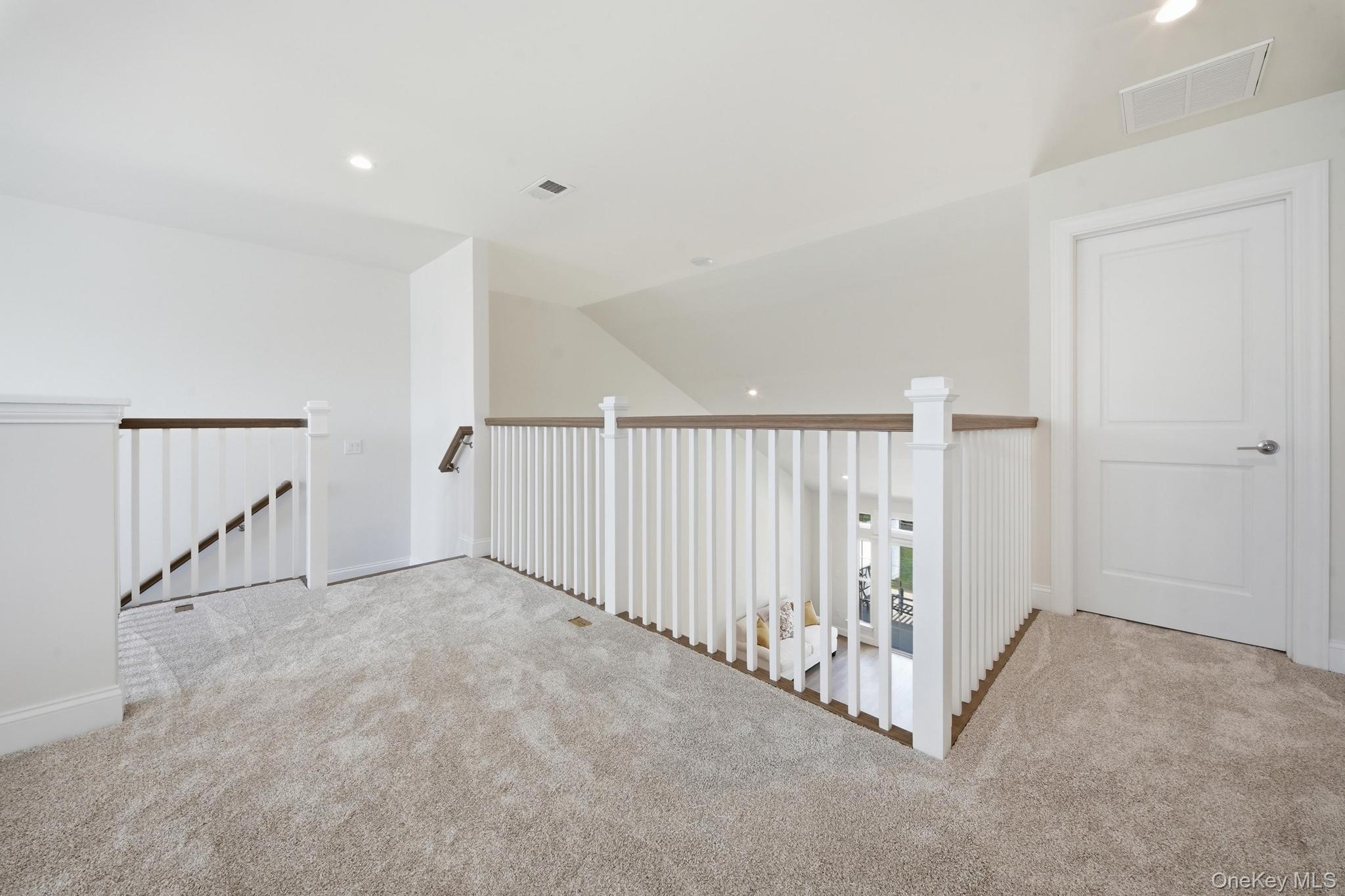 72 Farm Acre Circle Property Photo 16