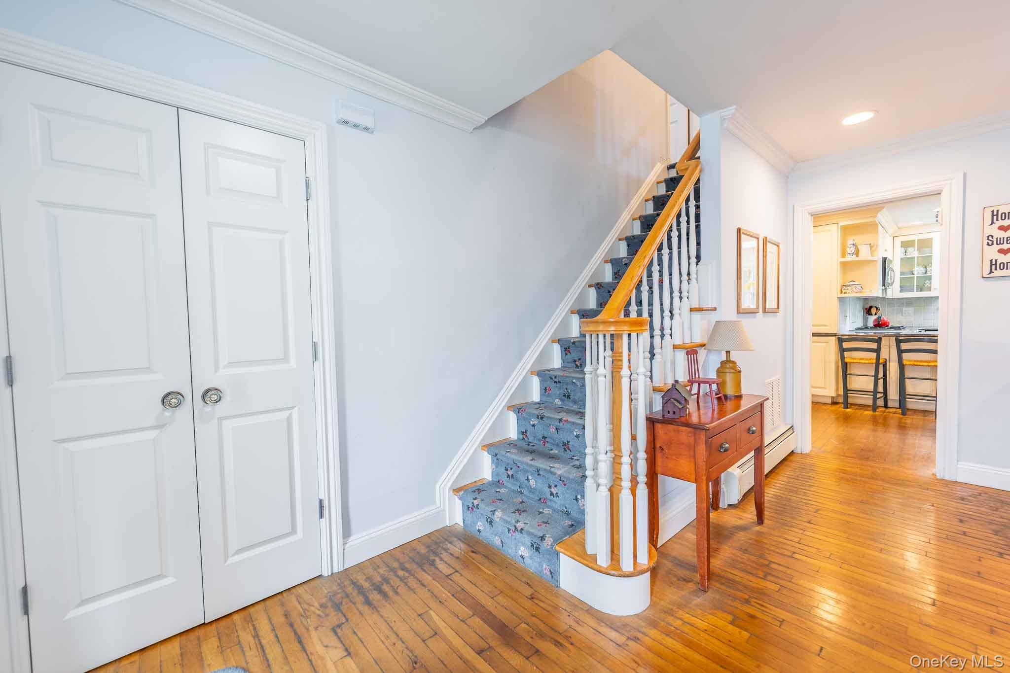19 Howland Road Property Photo 4