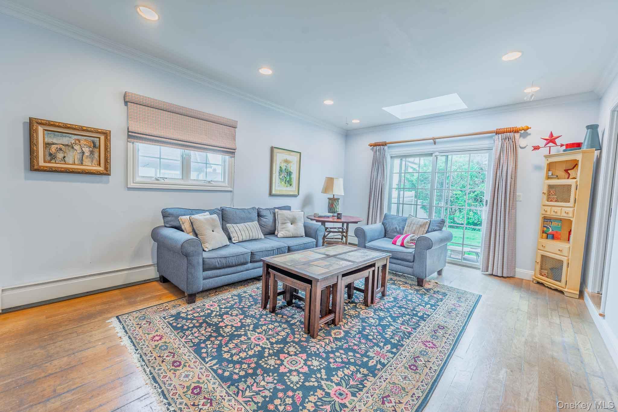 19 Howland Road Property Photo 12