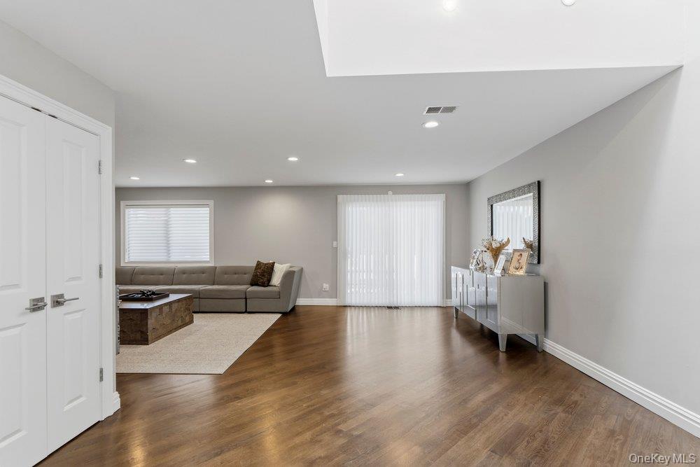 48 Chestnut Lane Property Photo 7