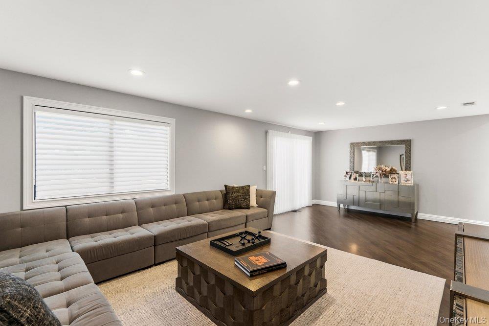 48 Chestnut Lane Property Photo 13