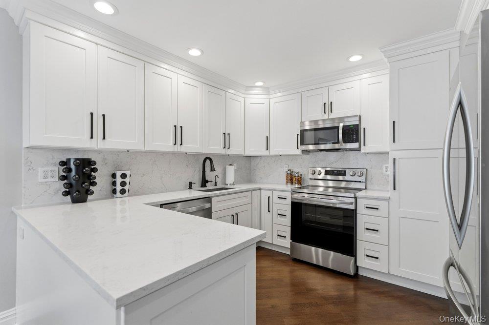 48 Chestnut Lane Property Photo 16