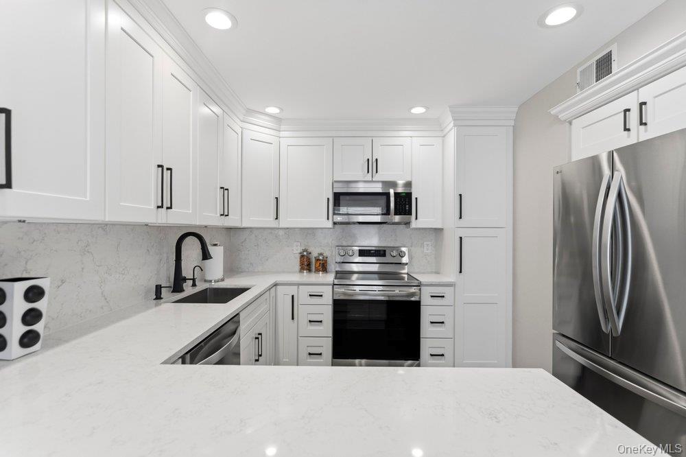 48 Chestnut Lane Property Photo 17