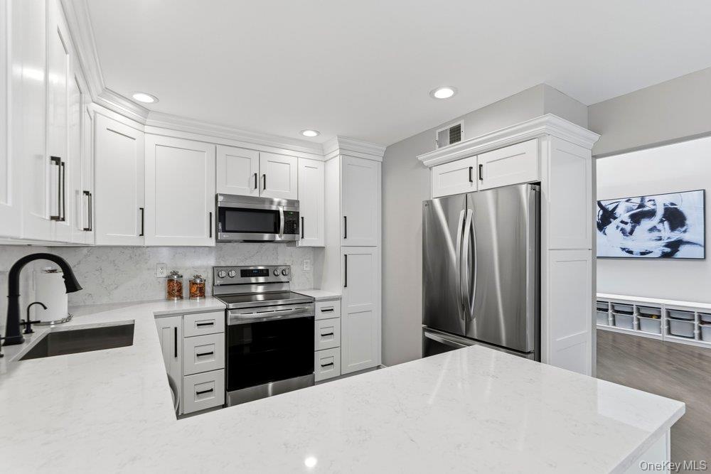 48 Chestnut Lane Property Photo 18