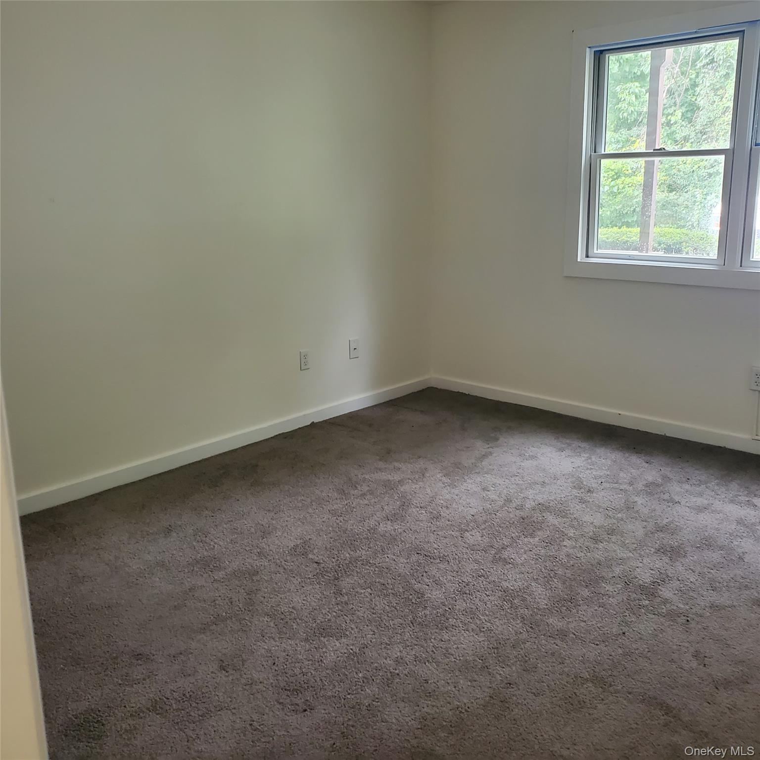 160 W West Road B19 Property Photo 6