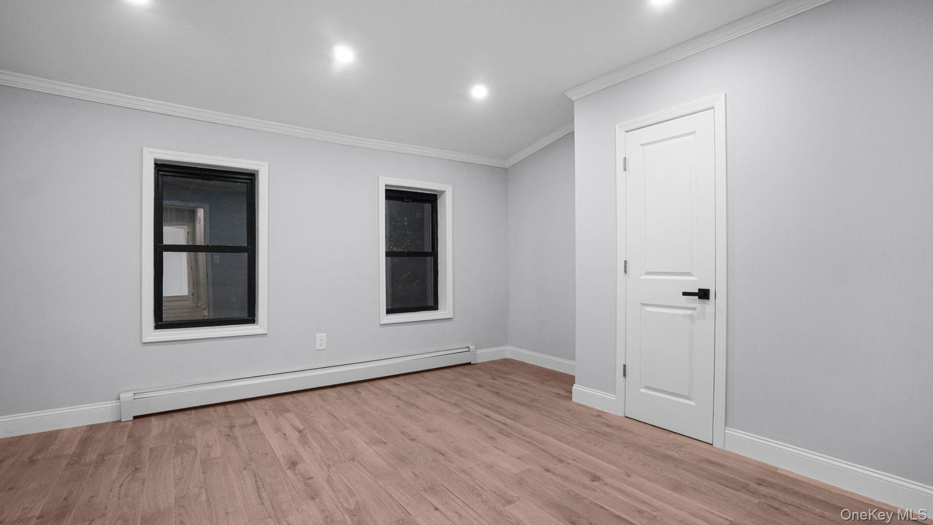 128 E 238th Street Property Photo 15