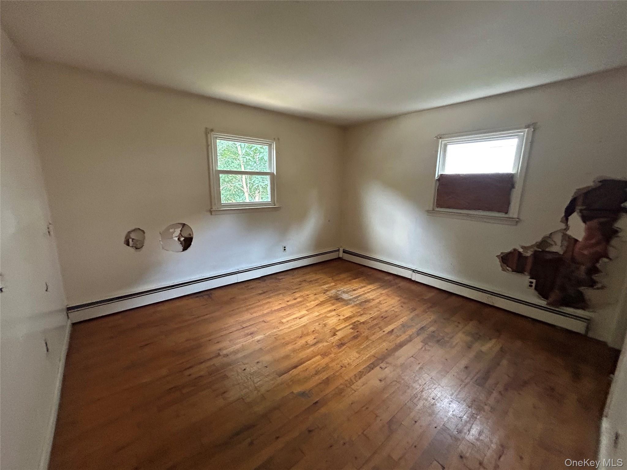 142 New York Avenue Property Photo 9