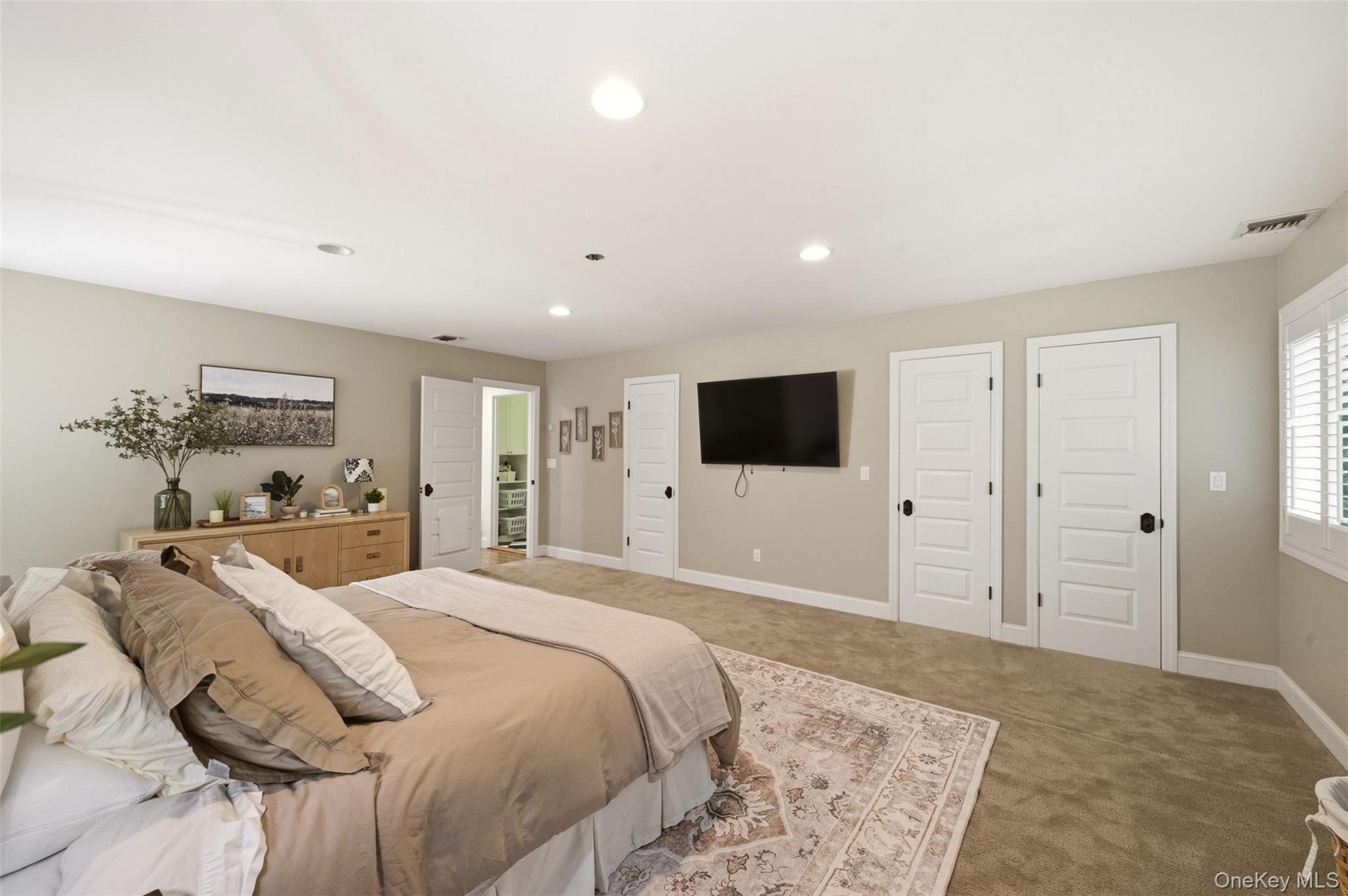 8 Clayton Drive Property Photo 18