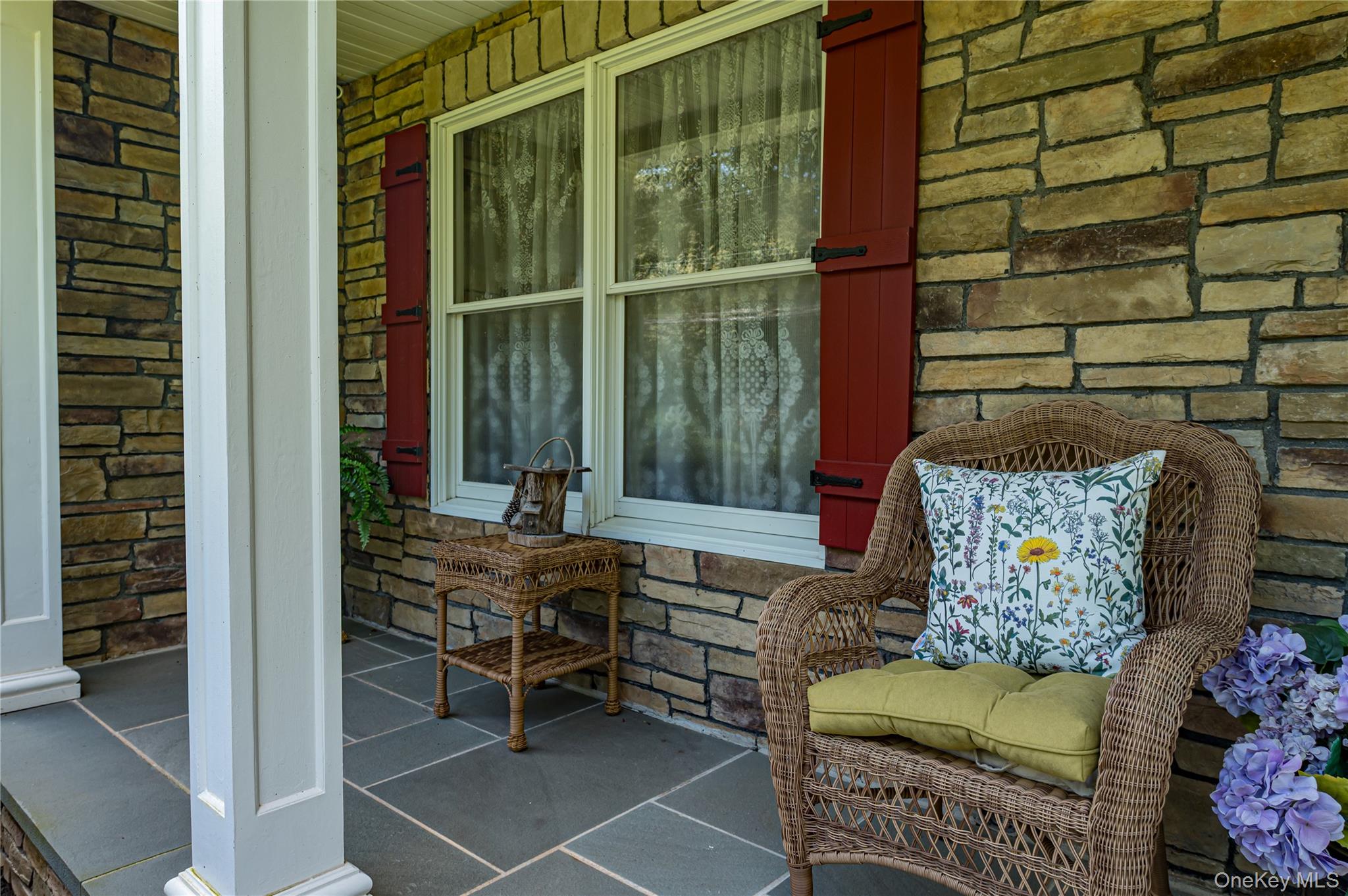 14 Breeze Hill Road Property Photo 4