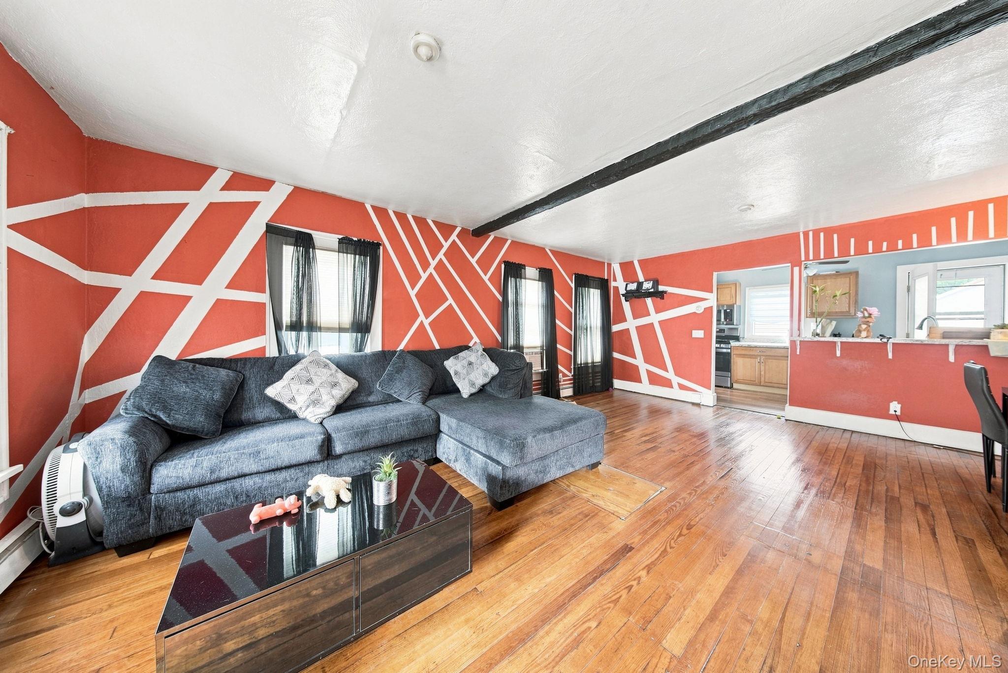 11 Sunnyside Avenue Property Photo 4