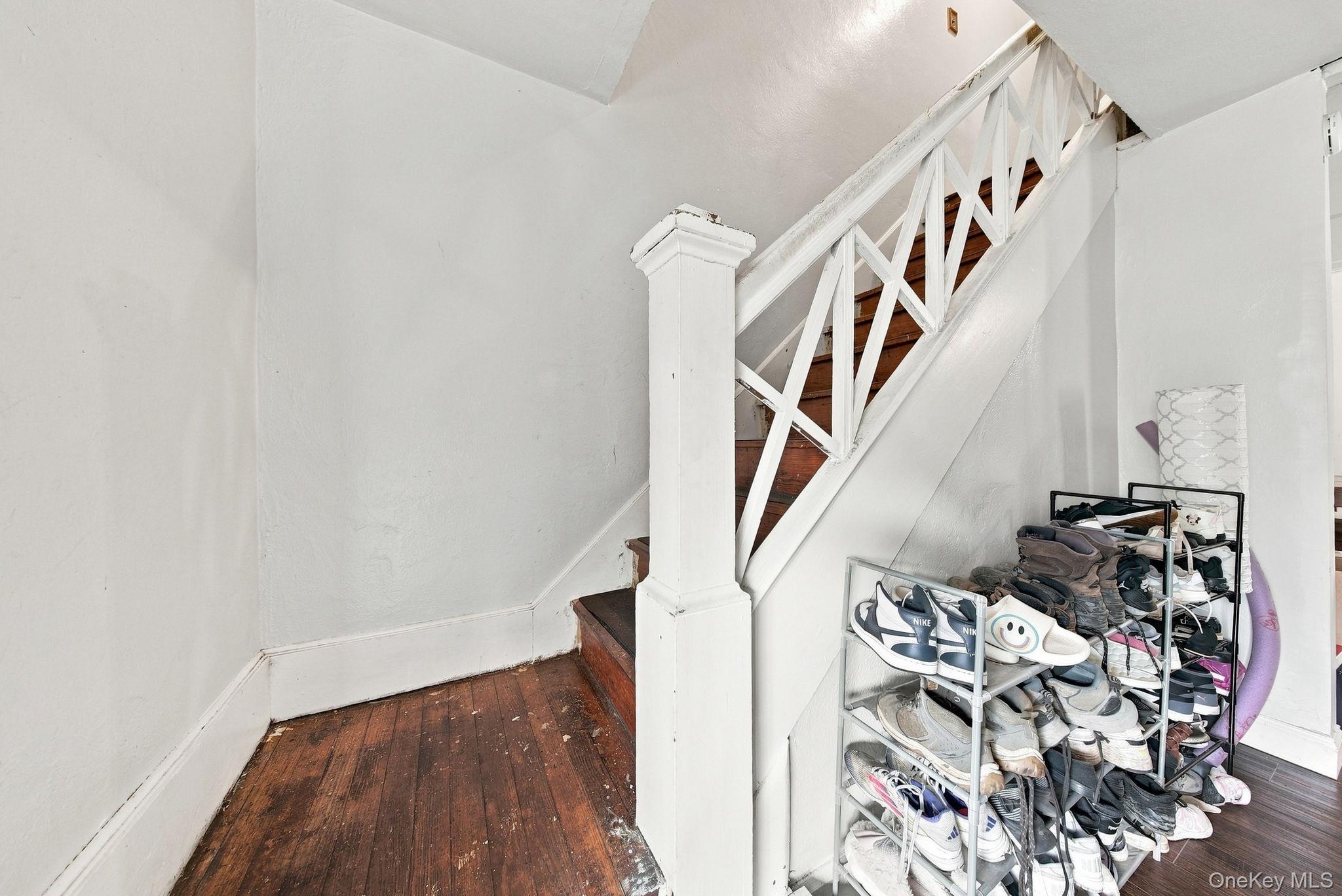 11 Sunnyside Avenue Property Photo 21