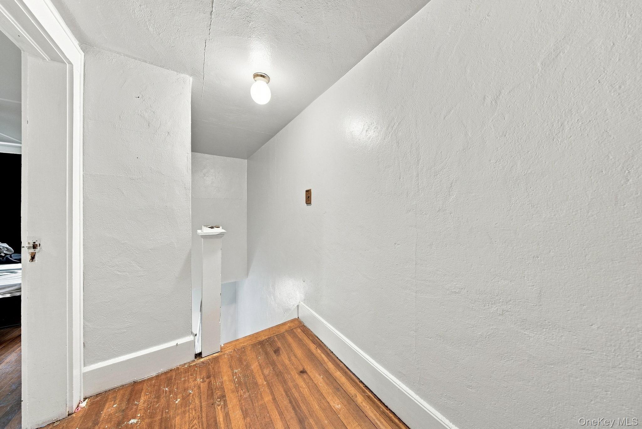 11 Sunnyside Avenue Property Photo 27