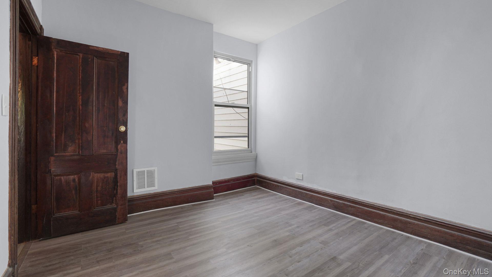 414 E 182nd Street Property Photo 13