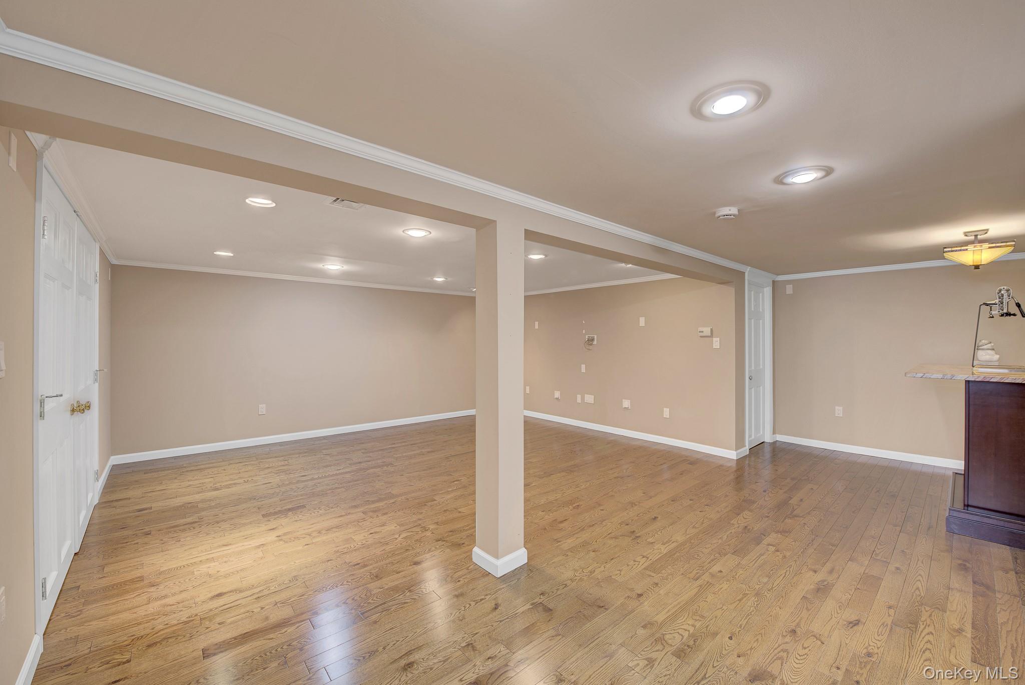 491 Boulevard Place Property Photo 29