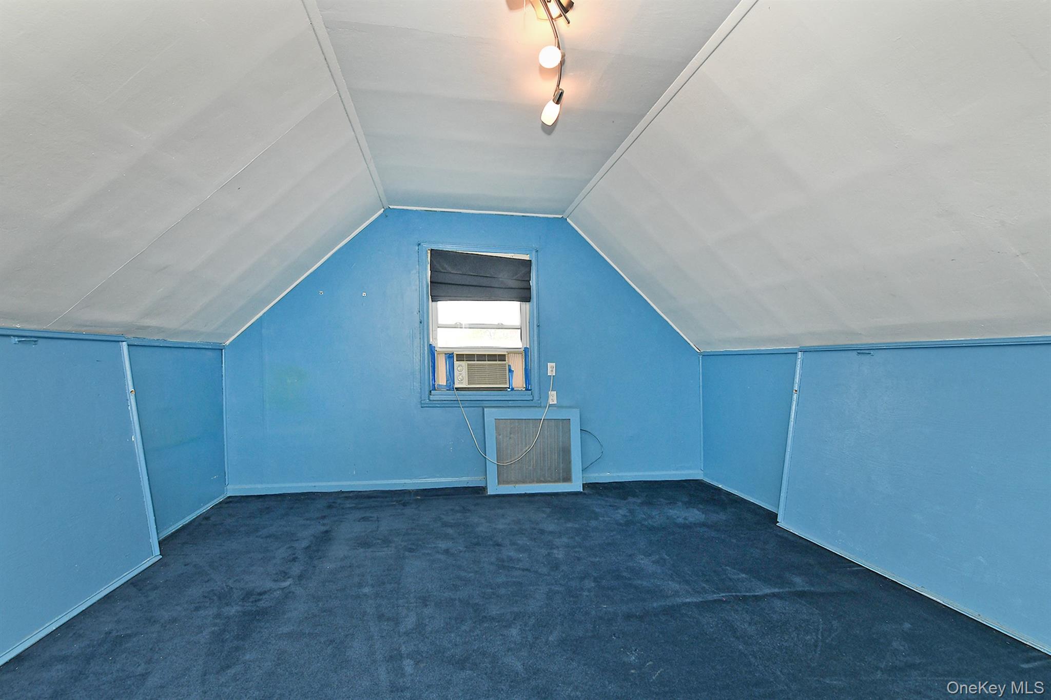 5832 219th Street Property Photo 16