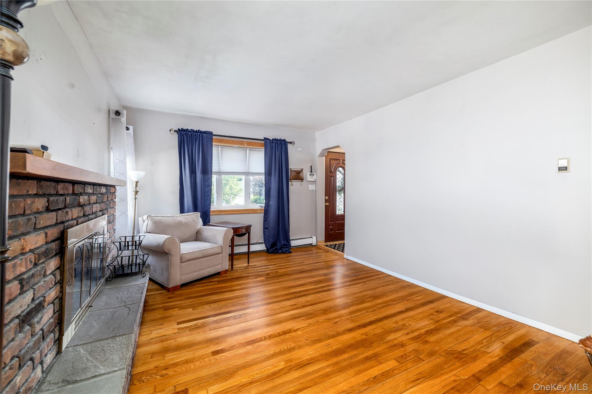 528 Stratford Road Property Photo 2