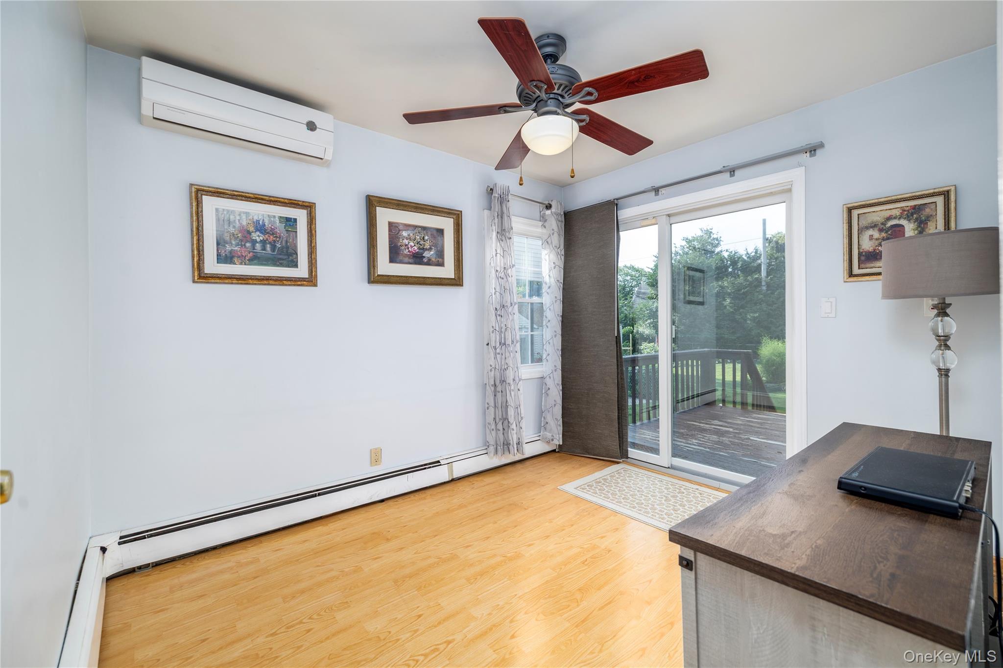 528 Stratford Road Property Photo 8