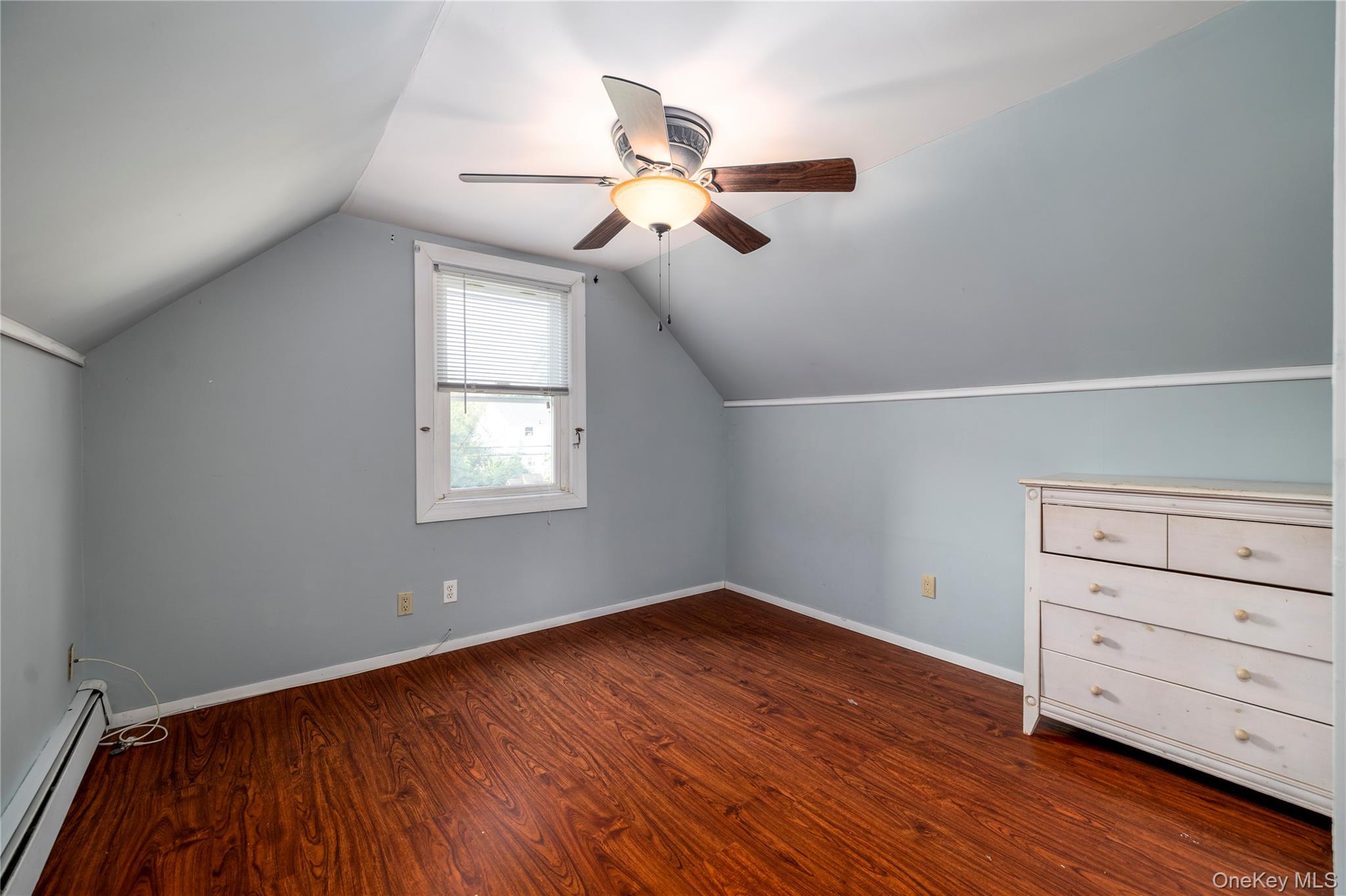 528 Stratford Road Property Photo 9
