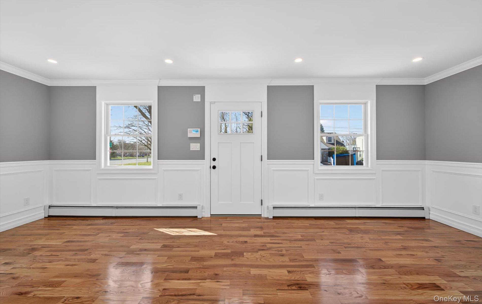 2461 Third Avenue Property Photo 4