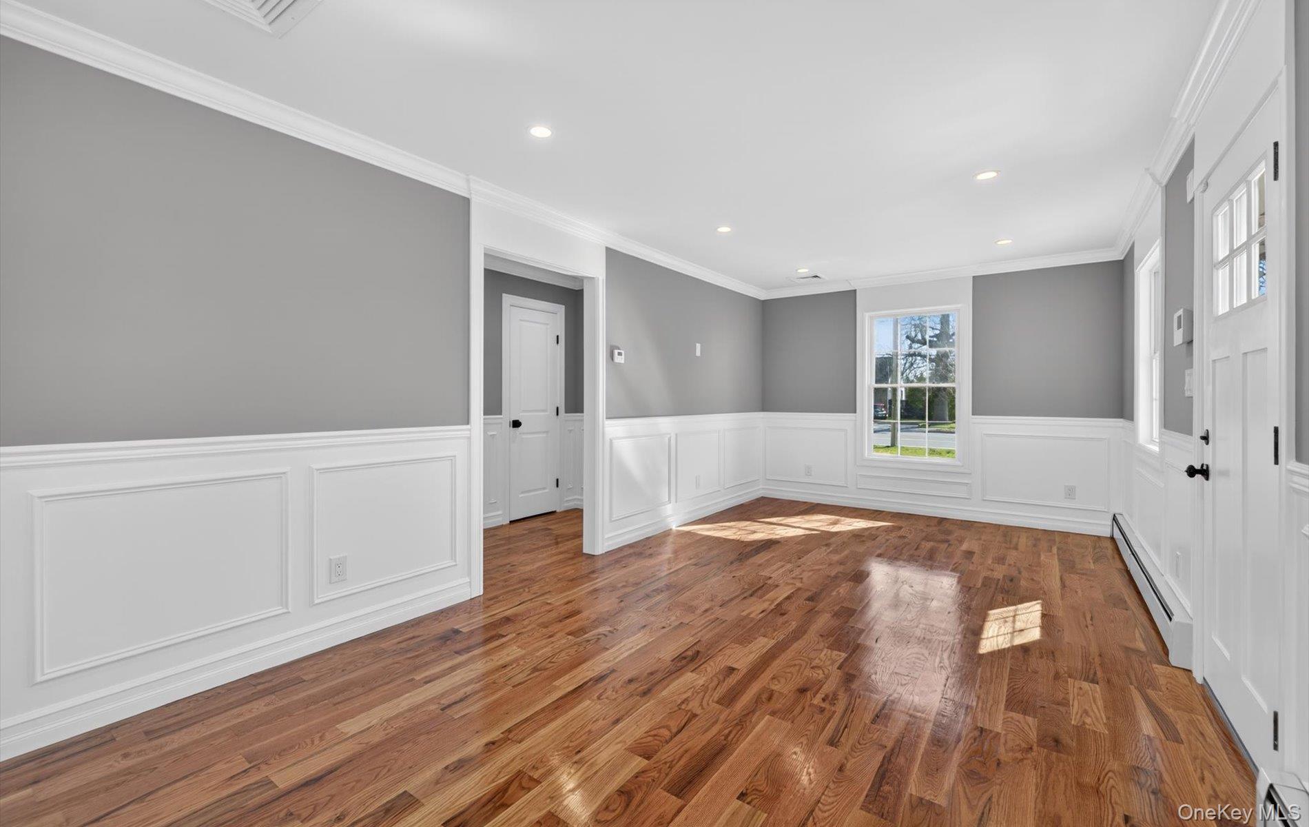 2461 Third Avenue Property Photo 5