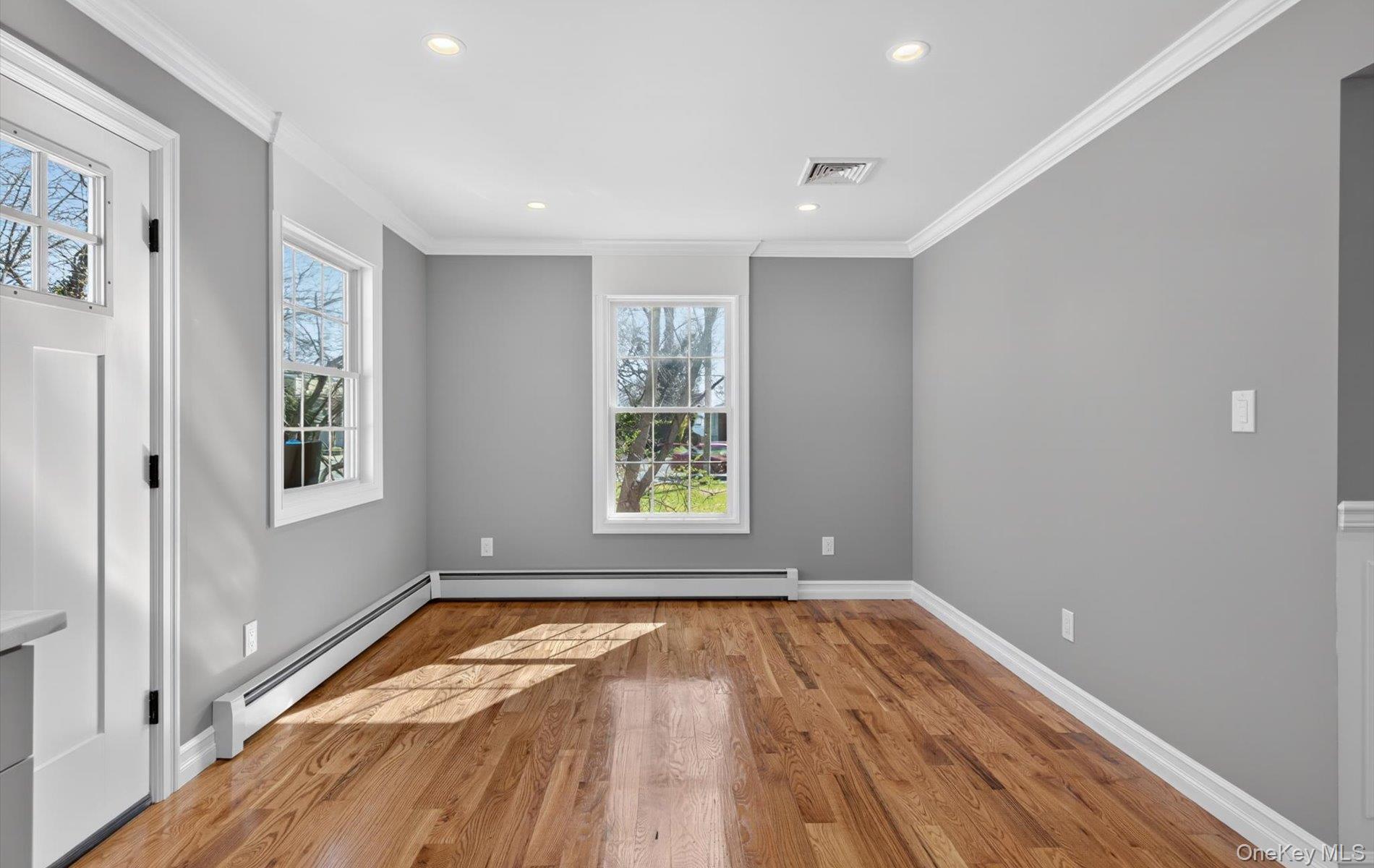 2461 Third Avenue Property Photo 13