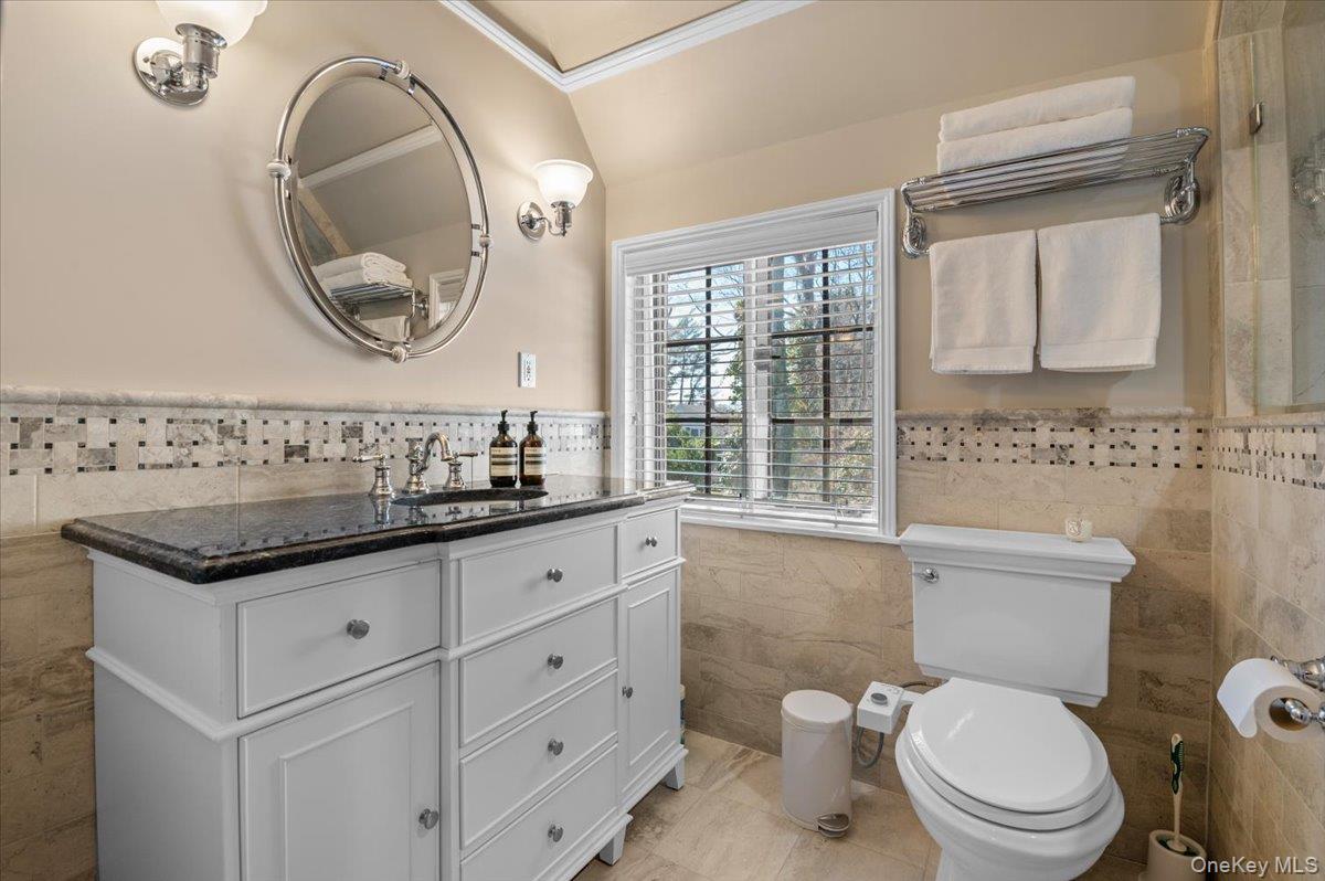 12 Hampton Road Property Photo 20