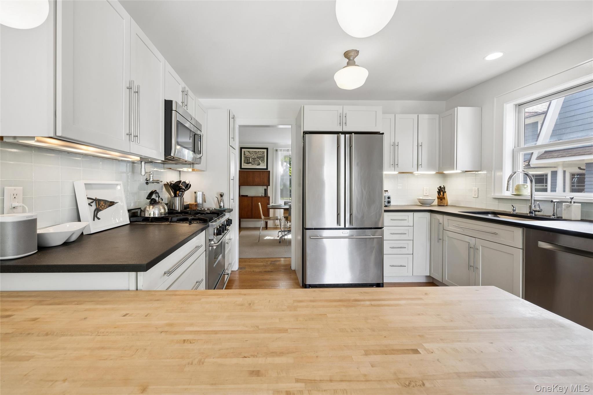 161 Rosedale Avenue Property Photo 7