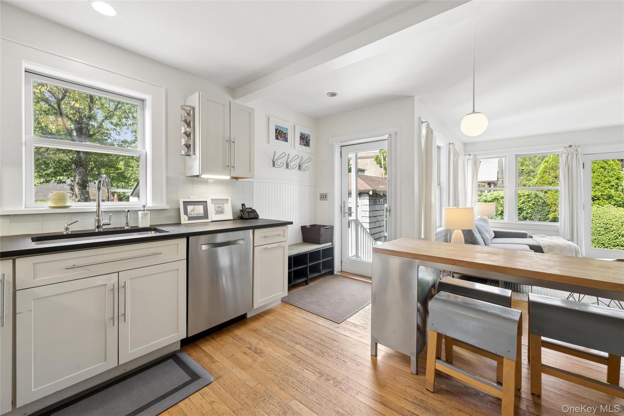 161 Rosedale Avenue Property Photo 8