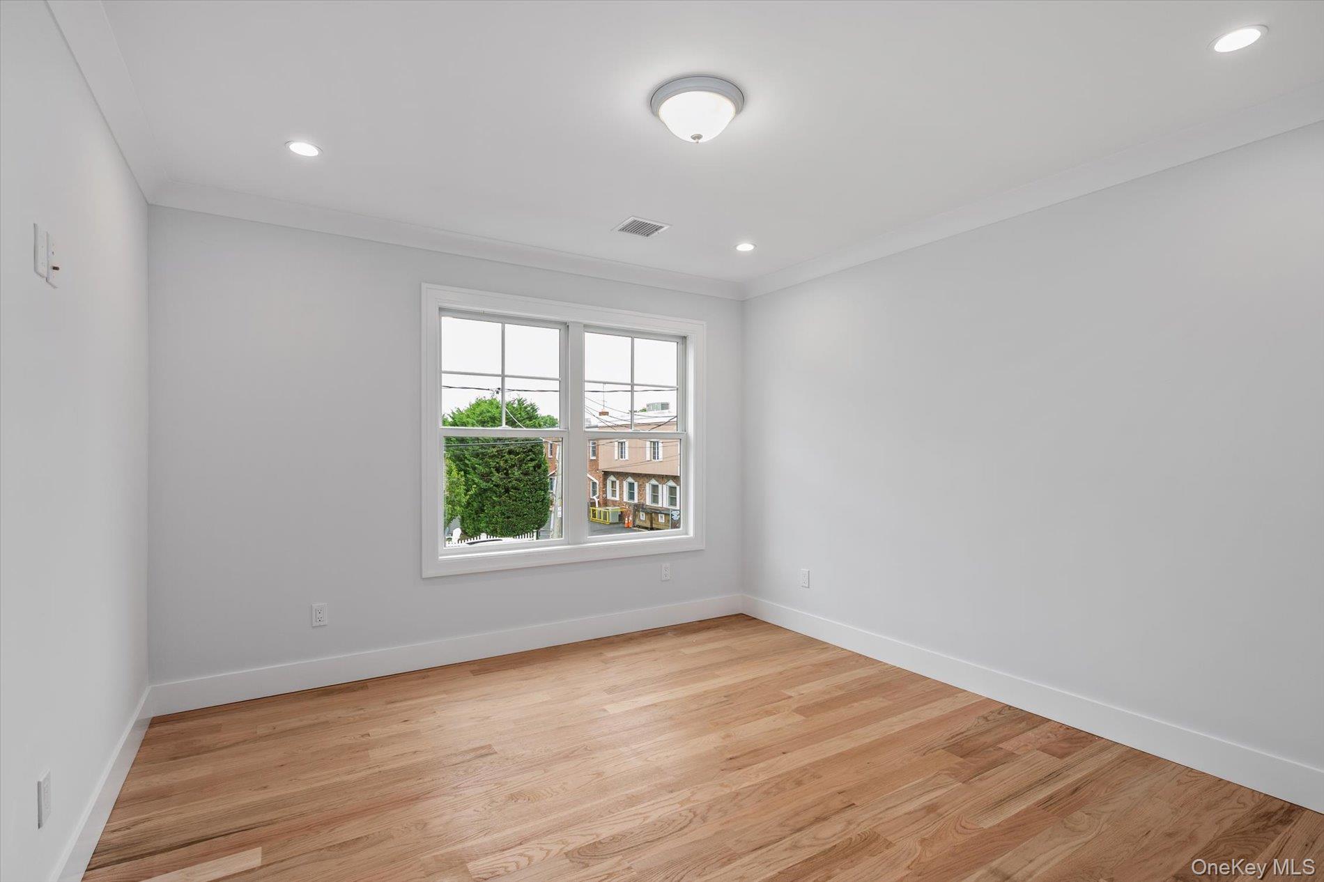 111 Jackson Avenue Property Photo 21