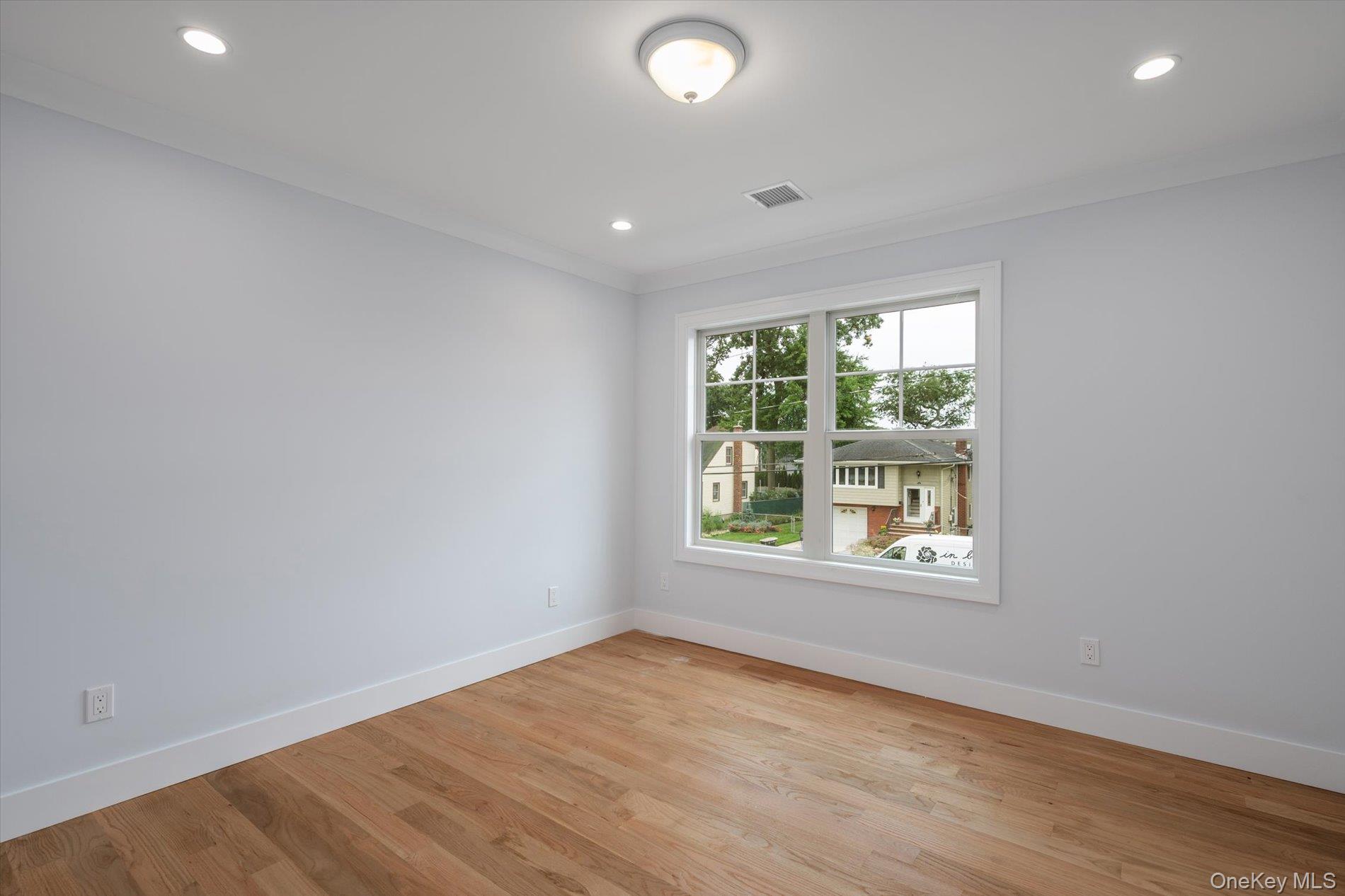 111 Jackson Avenue Property Photo 23