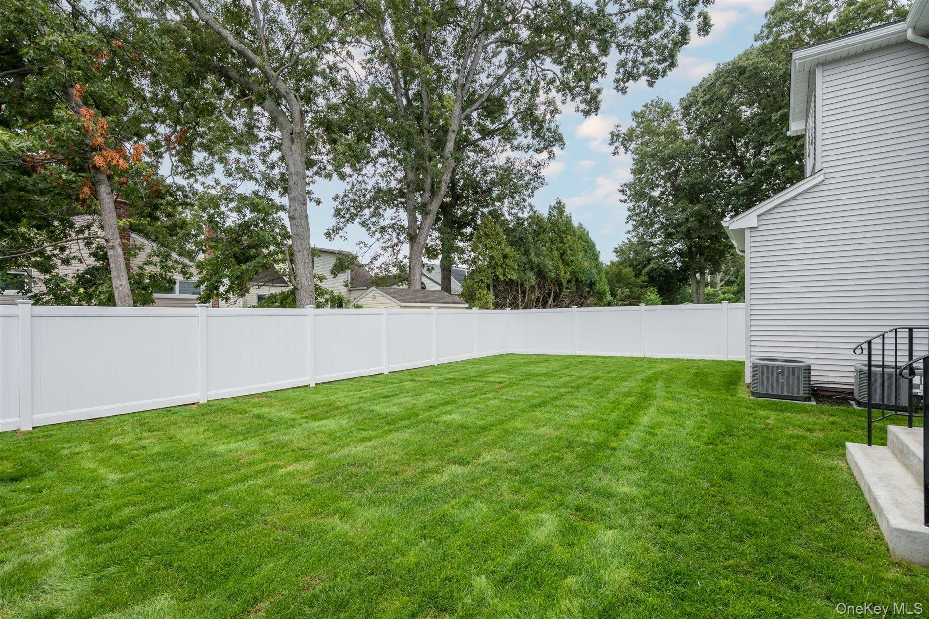 111 Jackson Avenue Property Photo 27