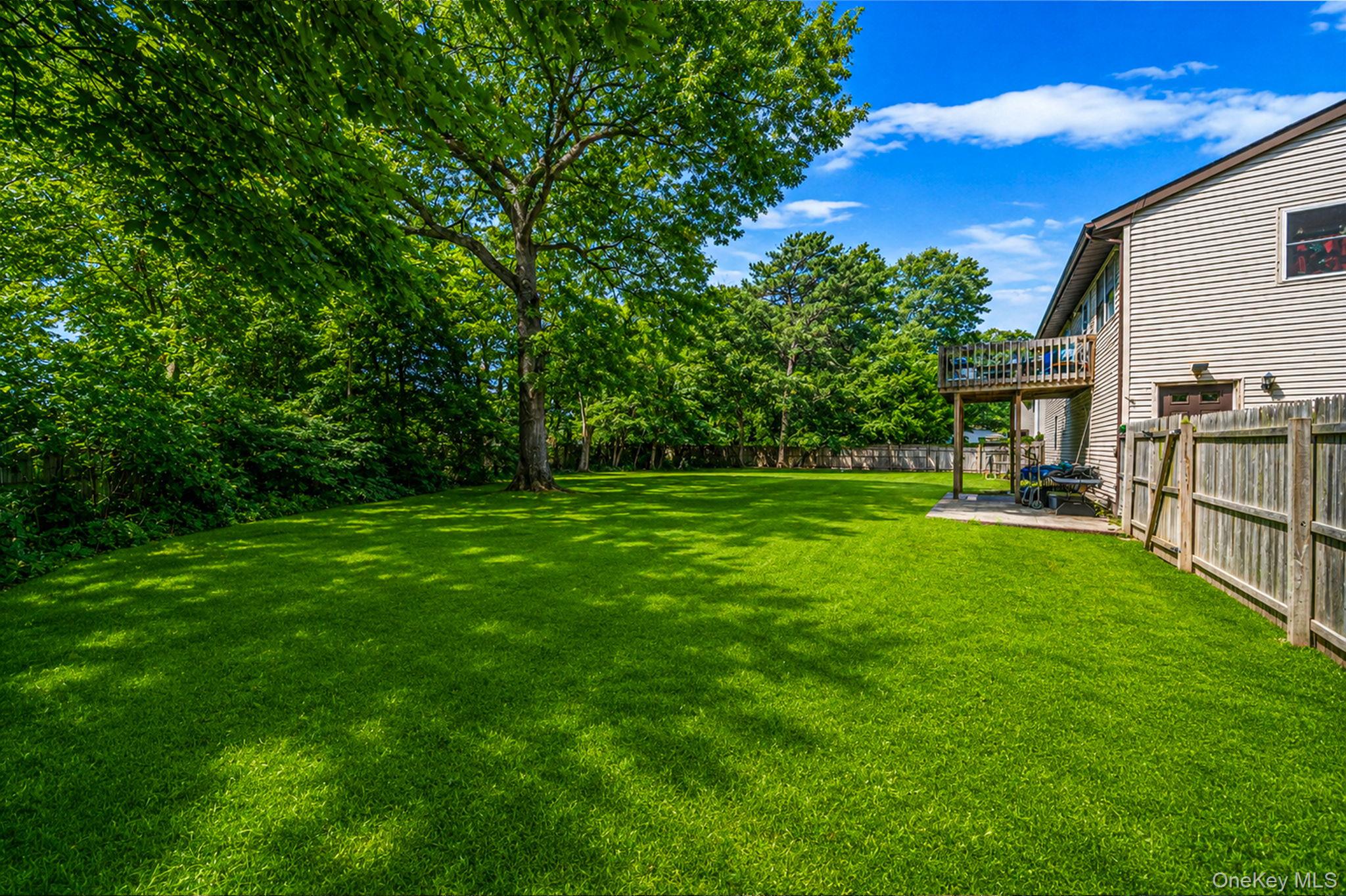 452 Ocean Avenue Property Photo 4