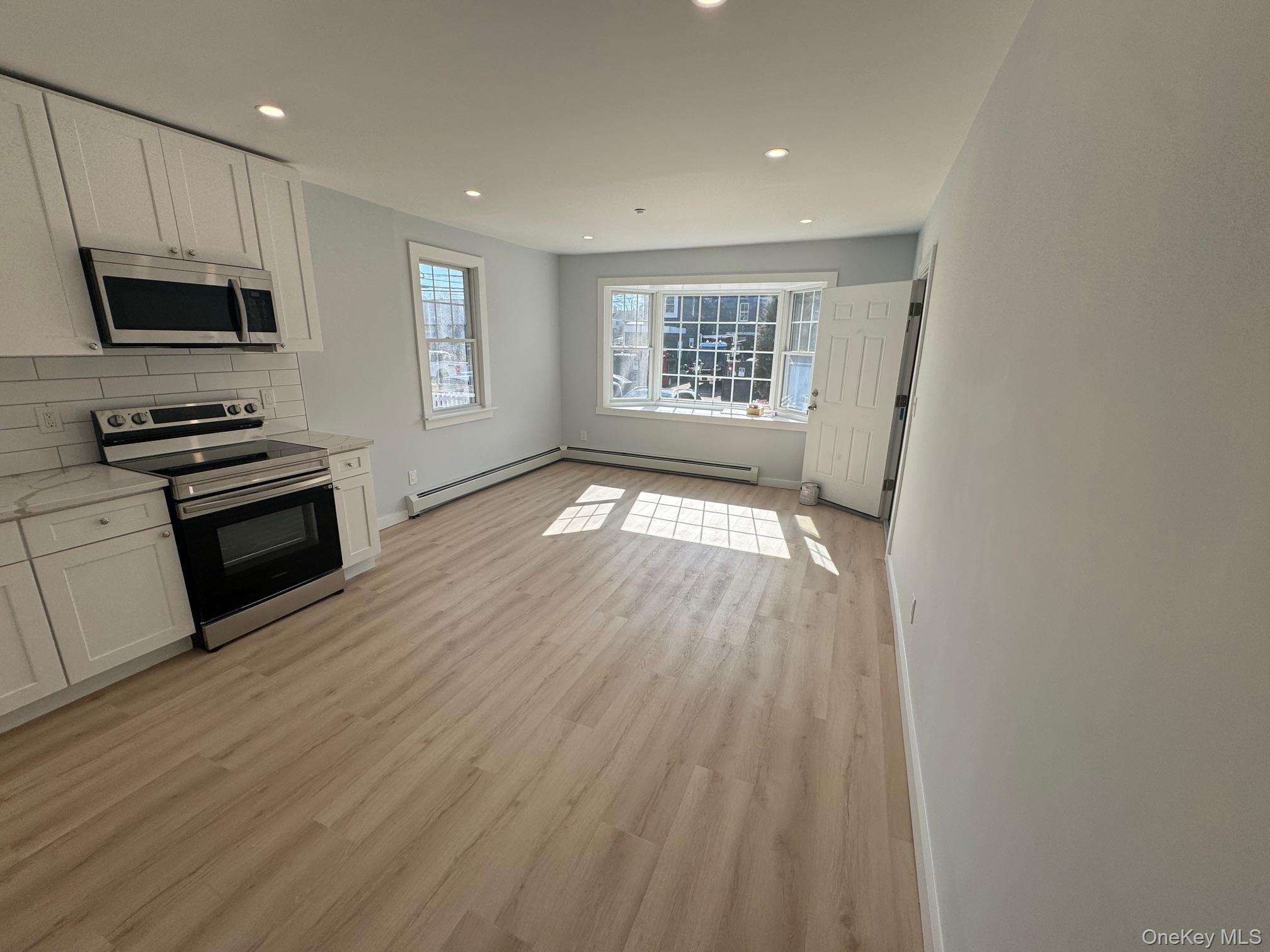 34 Bush Avenue 2r Property Photo 2