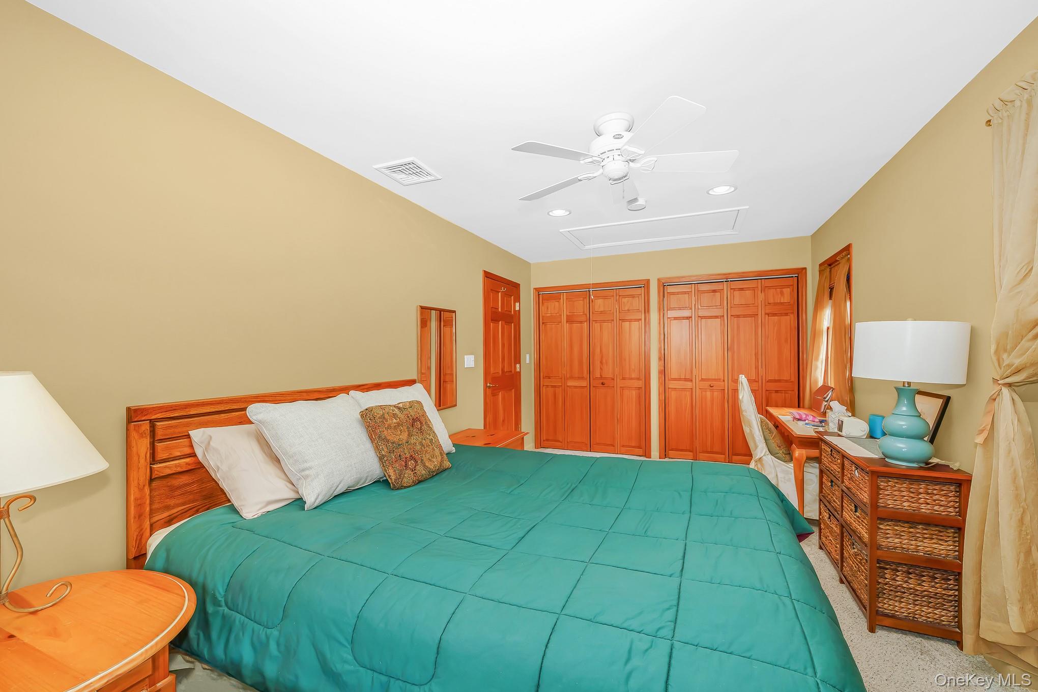 219 Leonard Street Property Photo 34