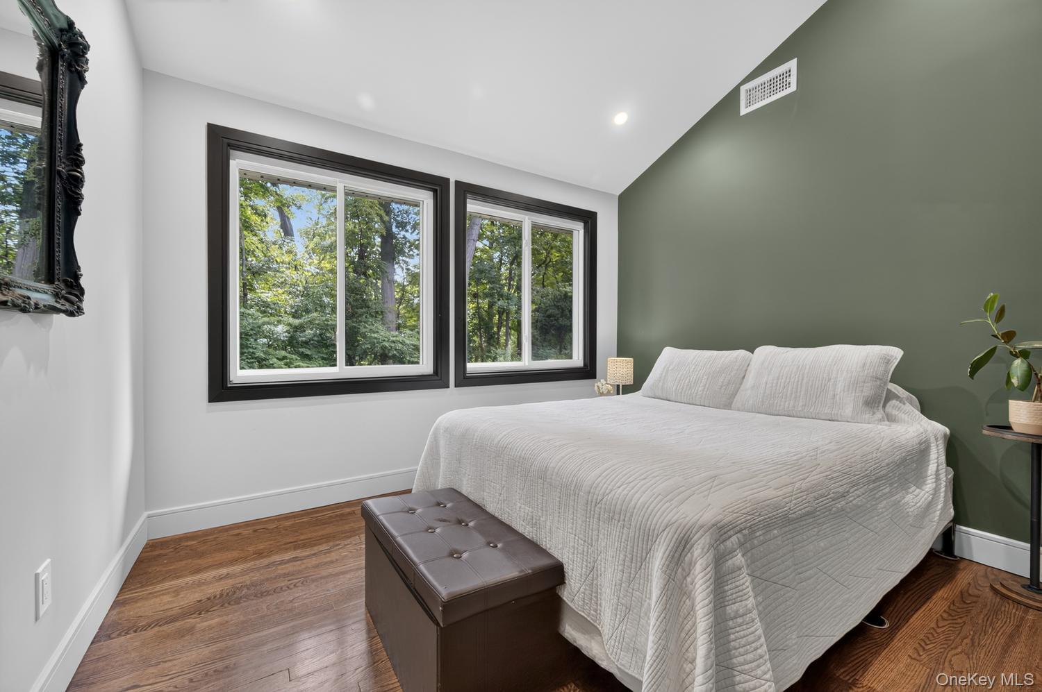6a Rochester Court Property Photo 12