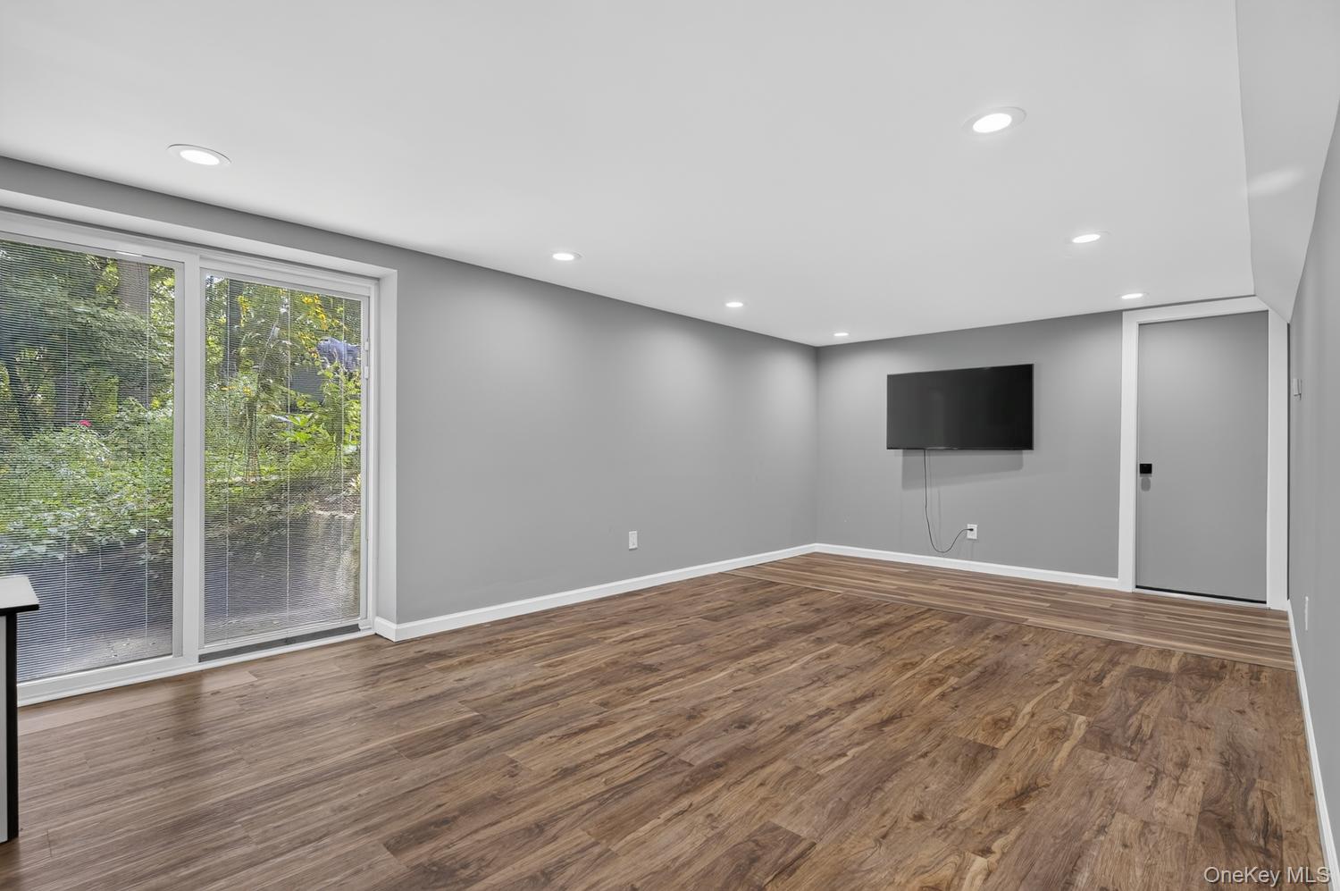 6a Rochester Court Property Photo 14