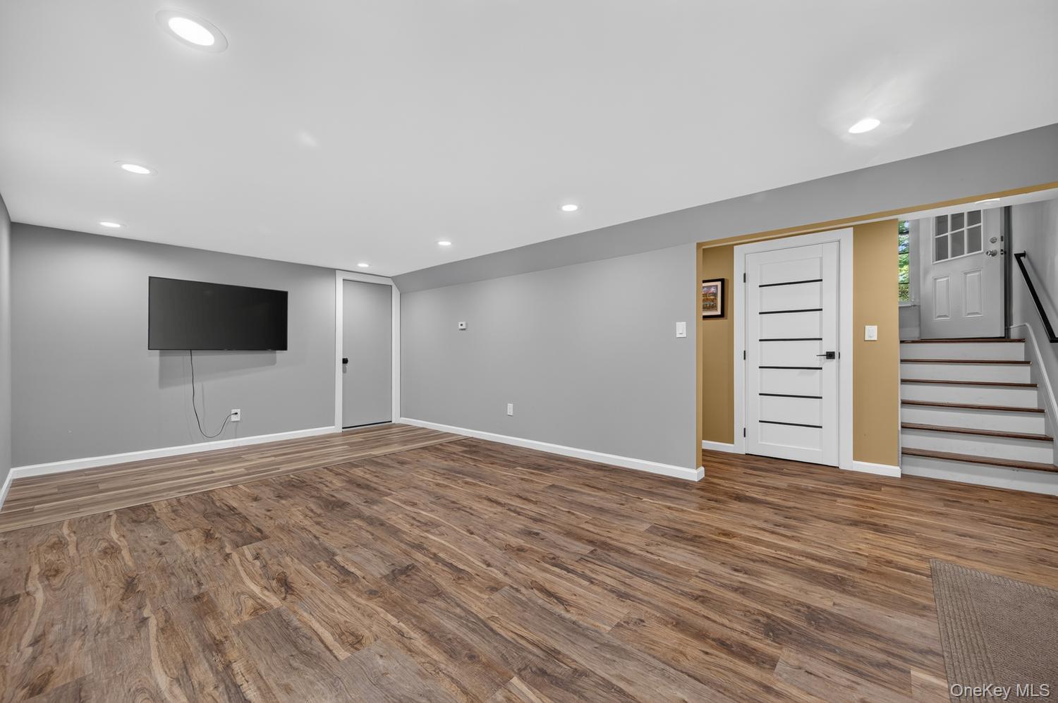 6a Rochester Court Property Photo 15