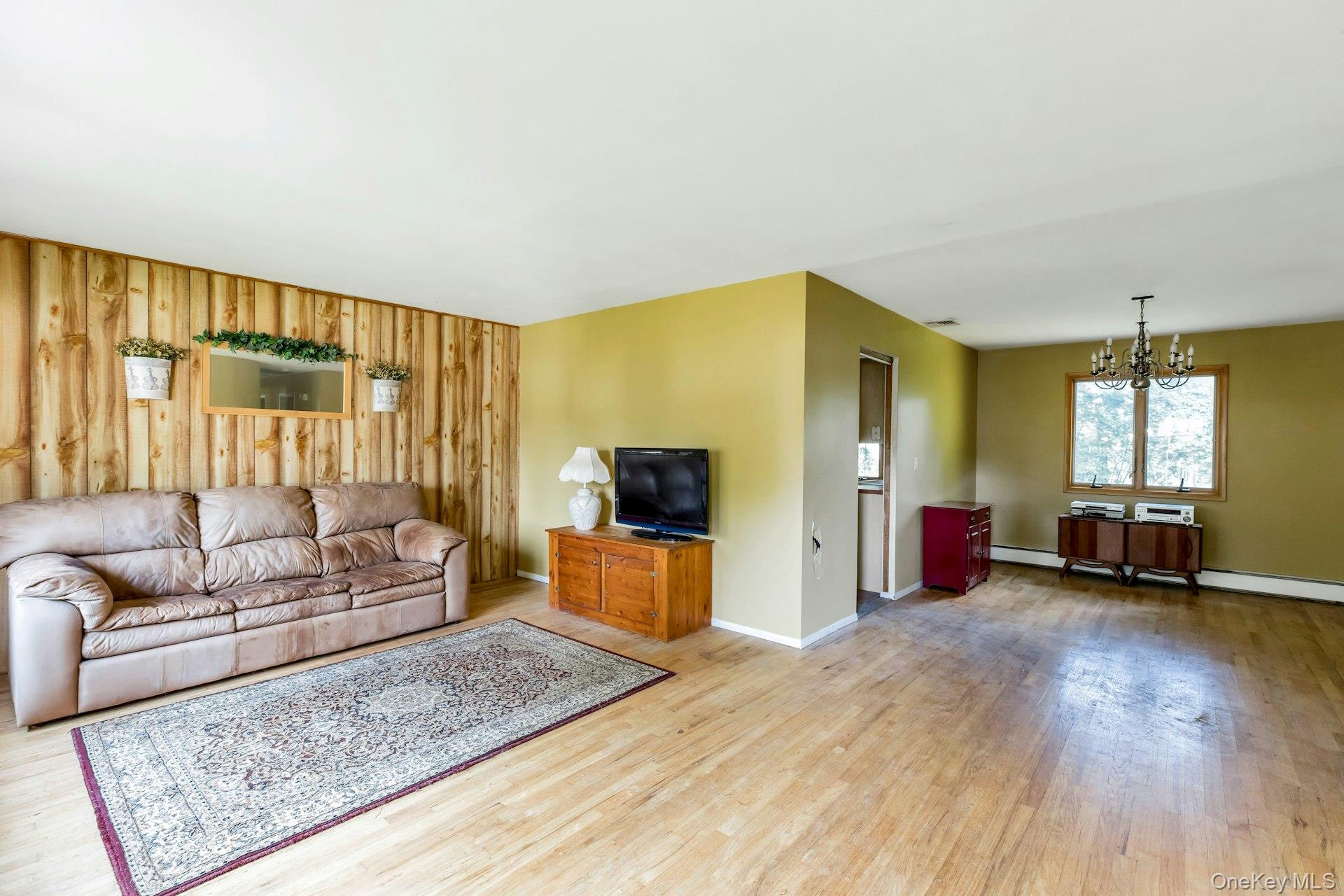 39 Alma Street Property Photo 4