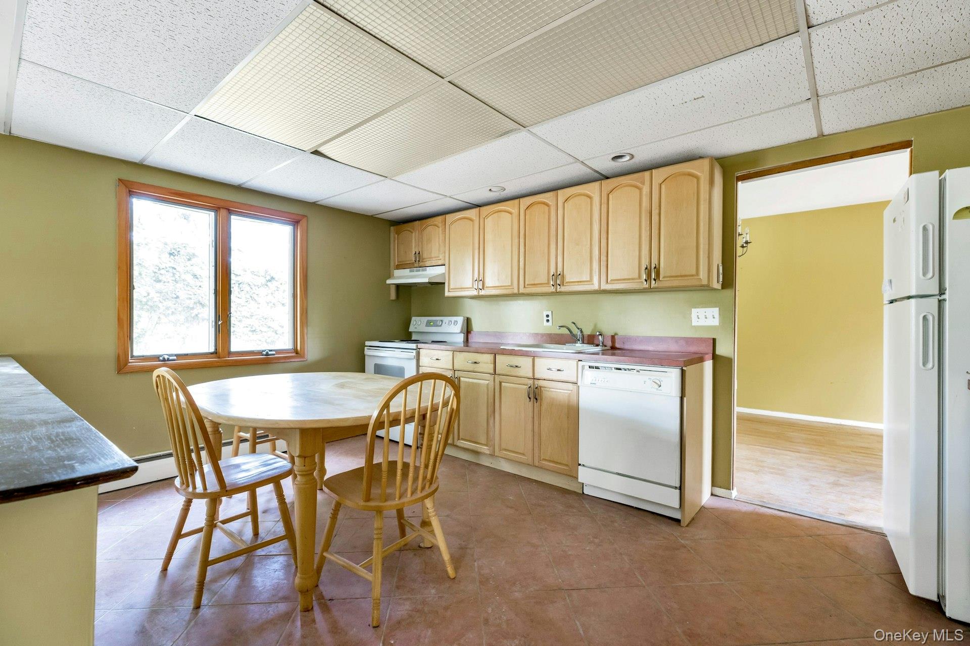 39 Alma Street Property Photo 7