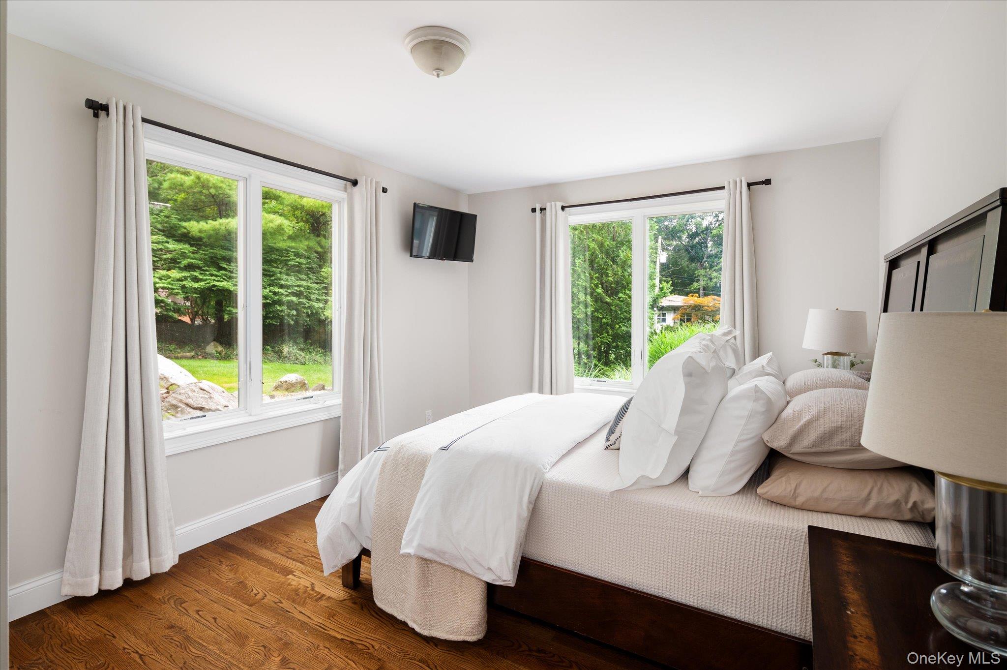 46 Sprain Valley Road Property Photo 18