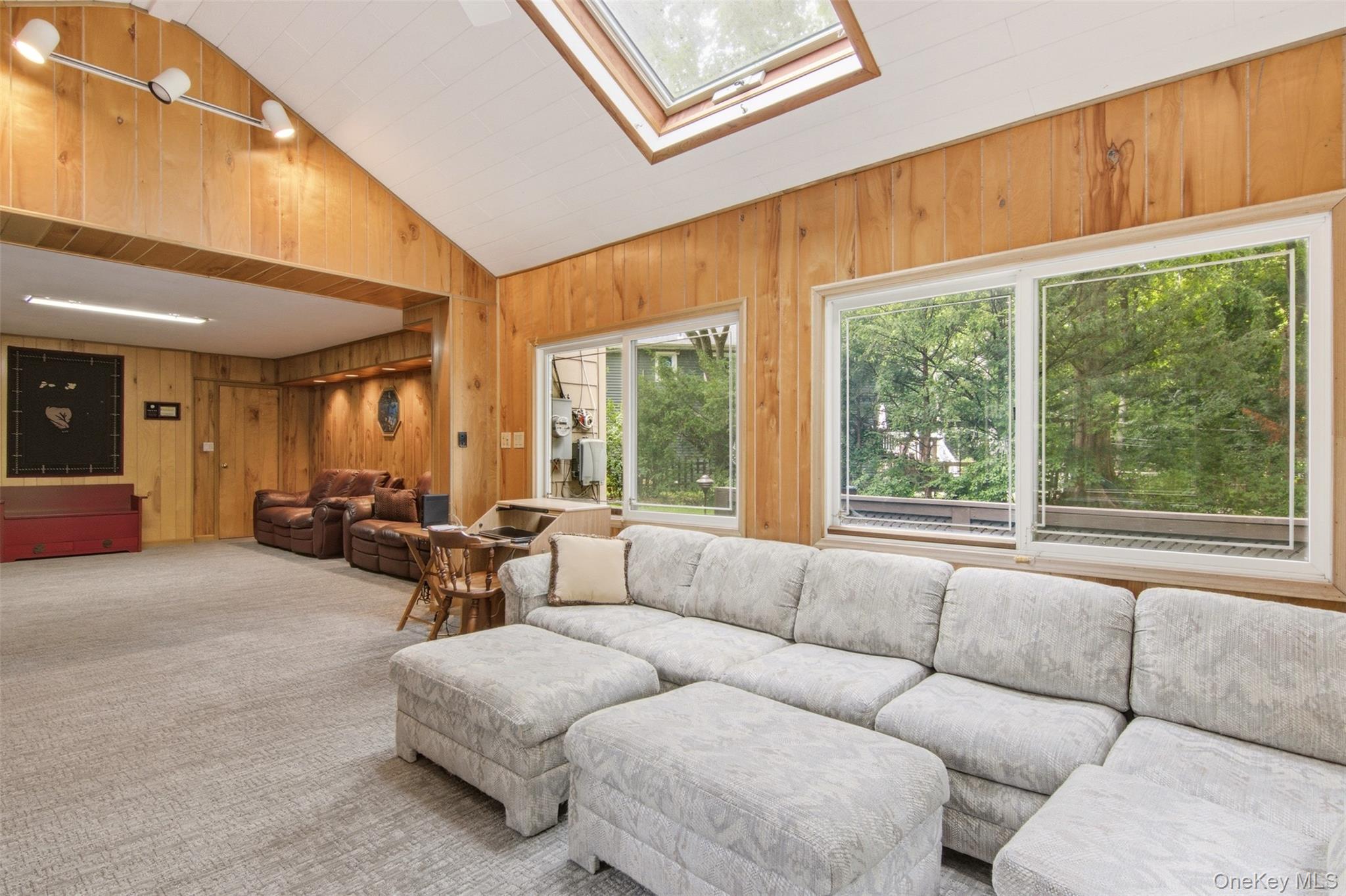 15 Beacon Drive Property Photo 16