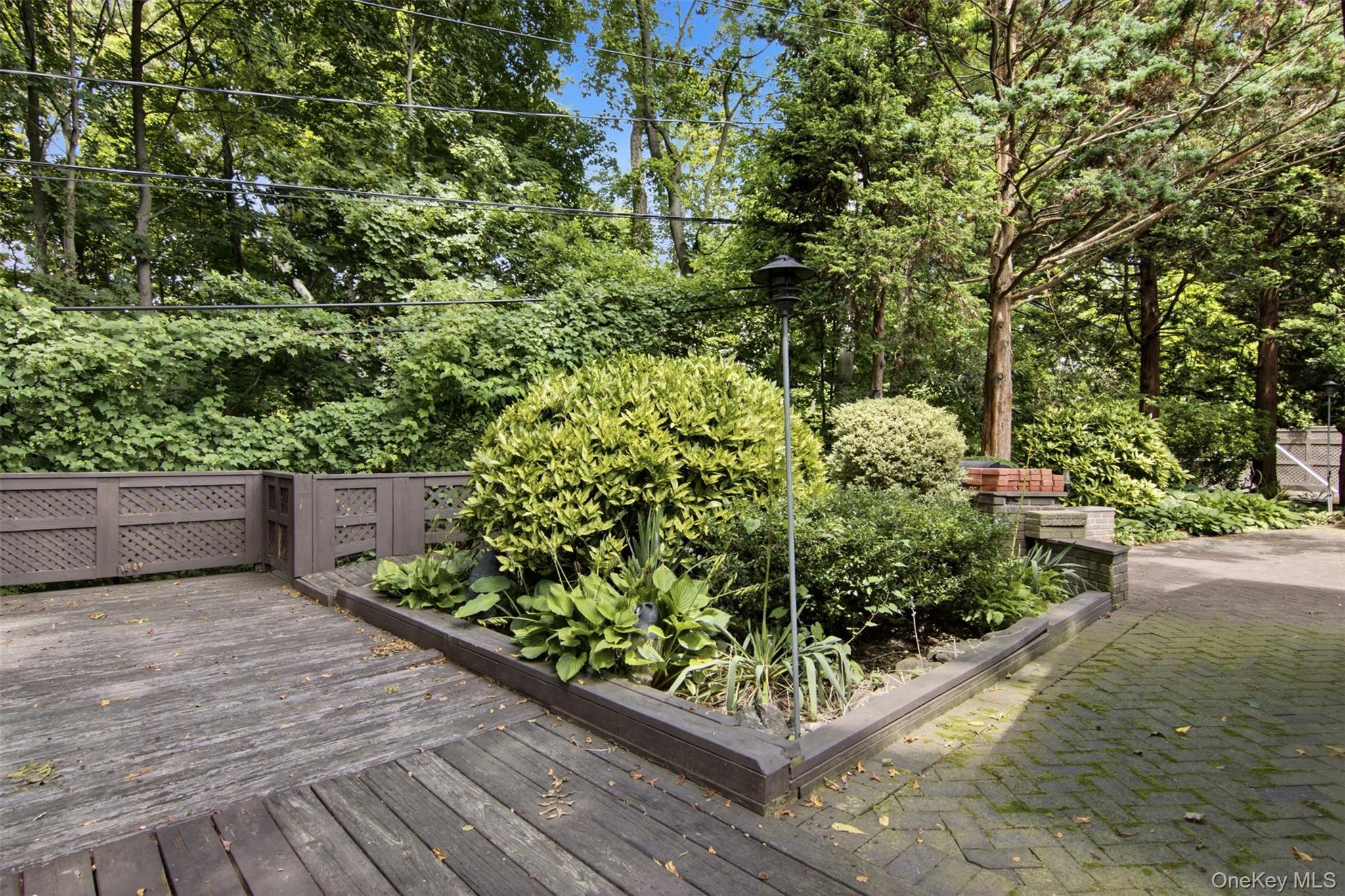 15 Beacon Drive Property Photo 28