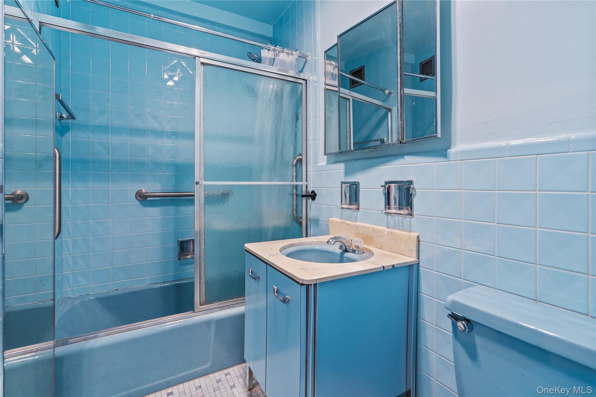 56 Doyer Avenue 2c Property Photo 7