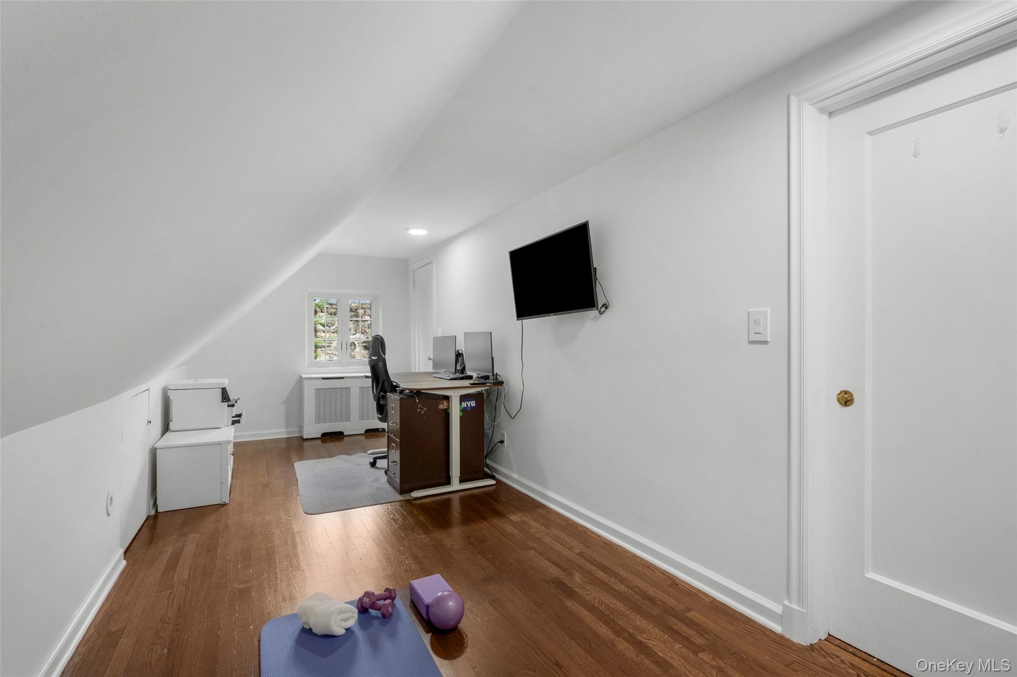 73 Woodlawn Avenue Property Photo 33