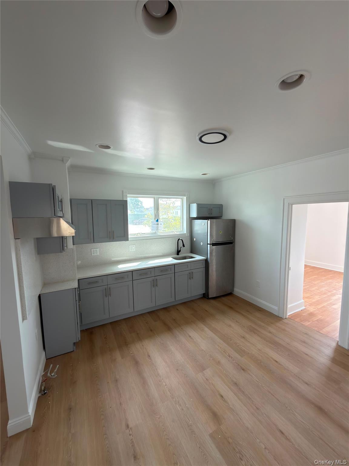 11120 14th Road Property Photo 2