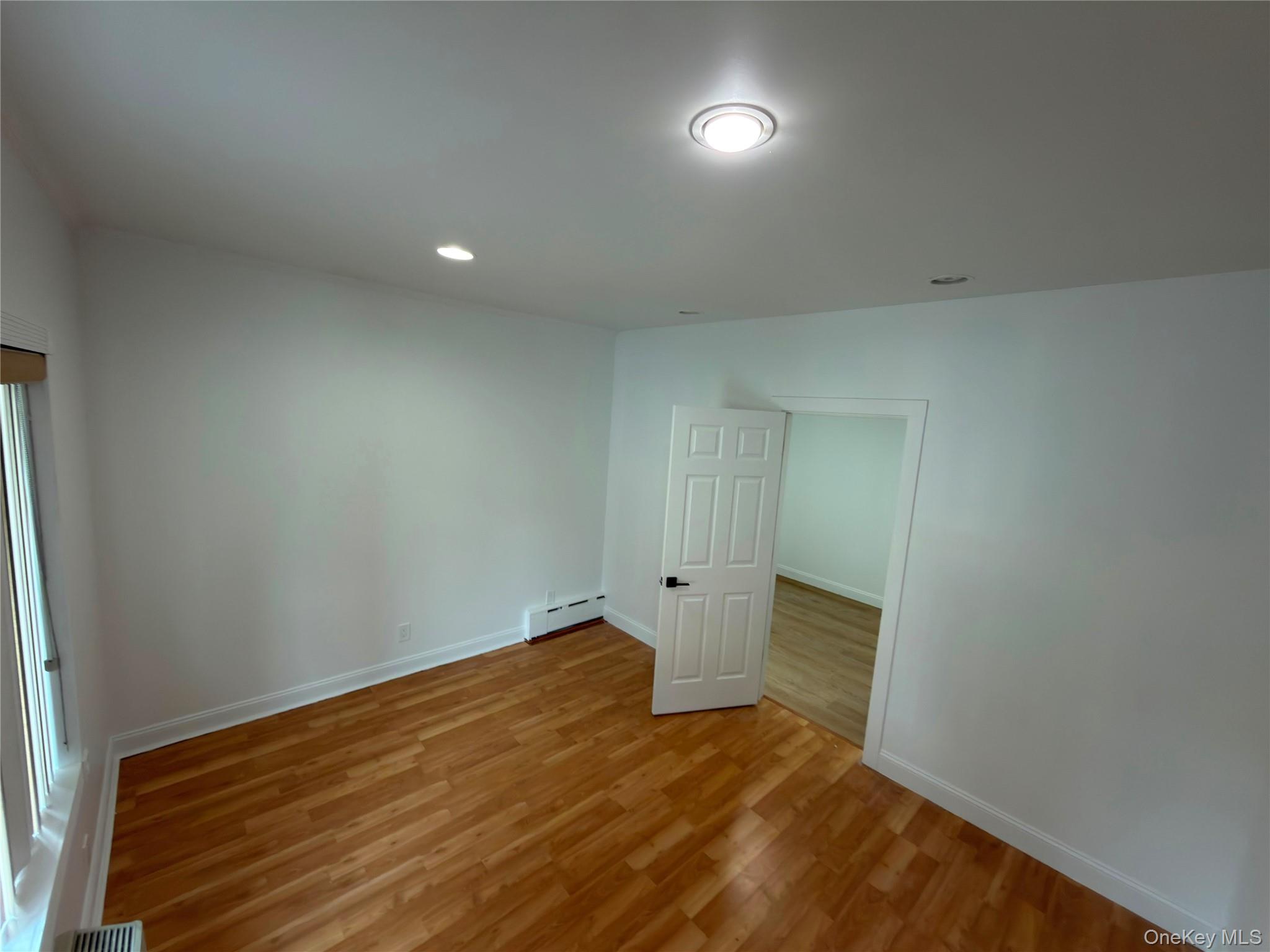 11120 14th Road Property Photo 7