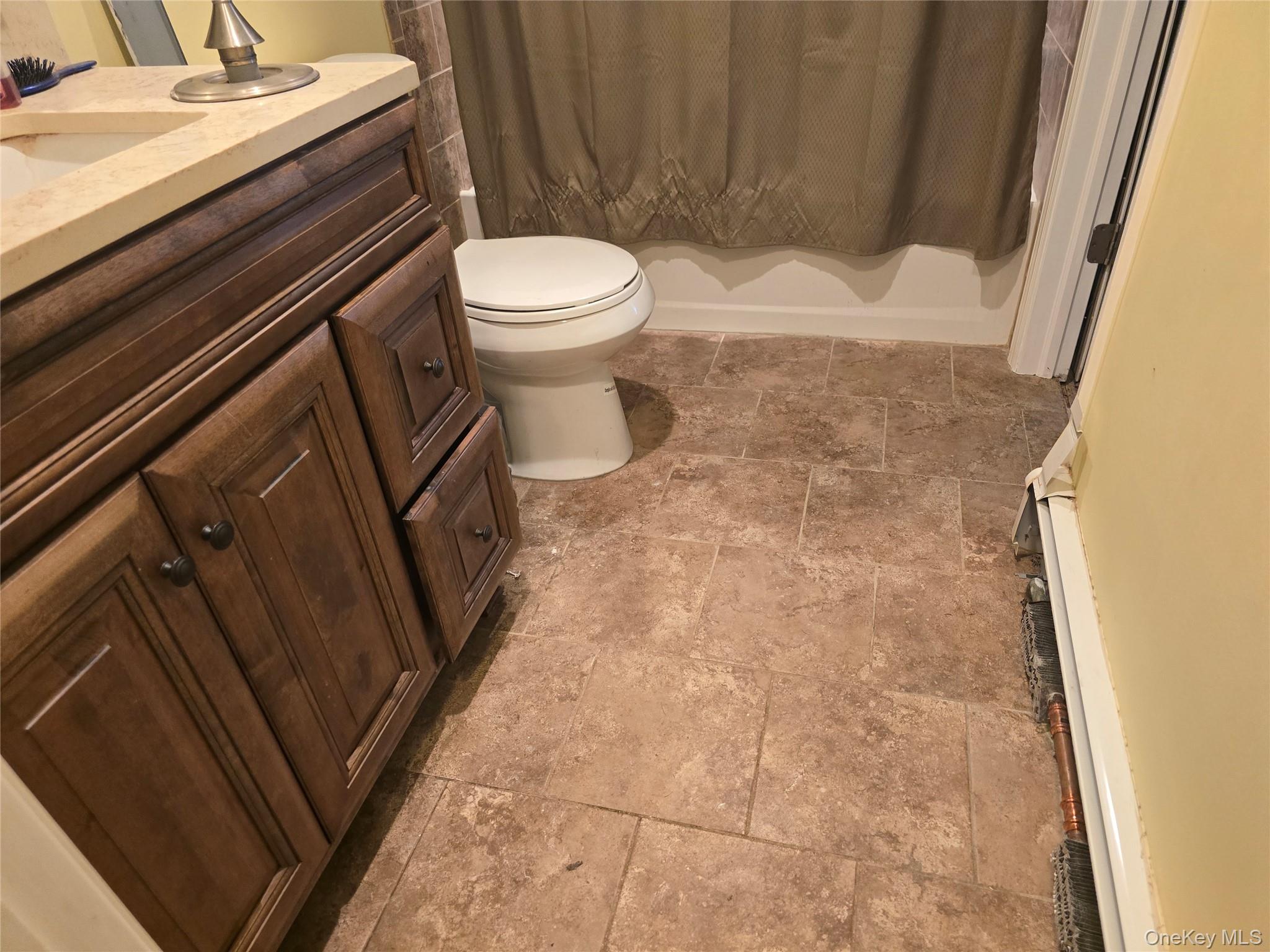 5 Gores Drive Property Photo 11