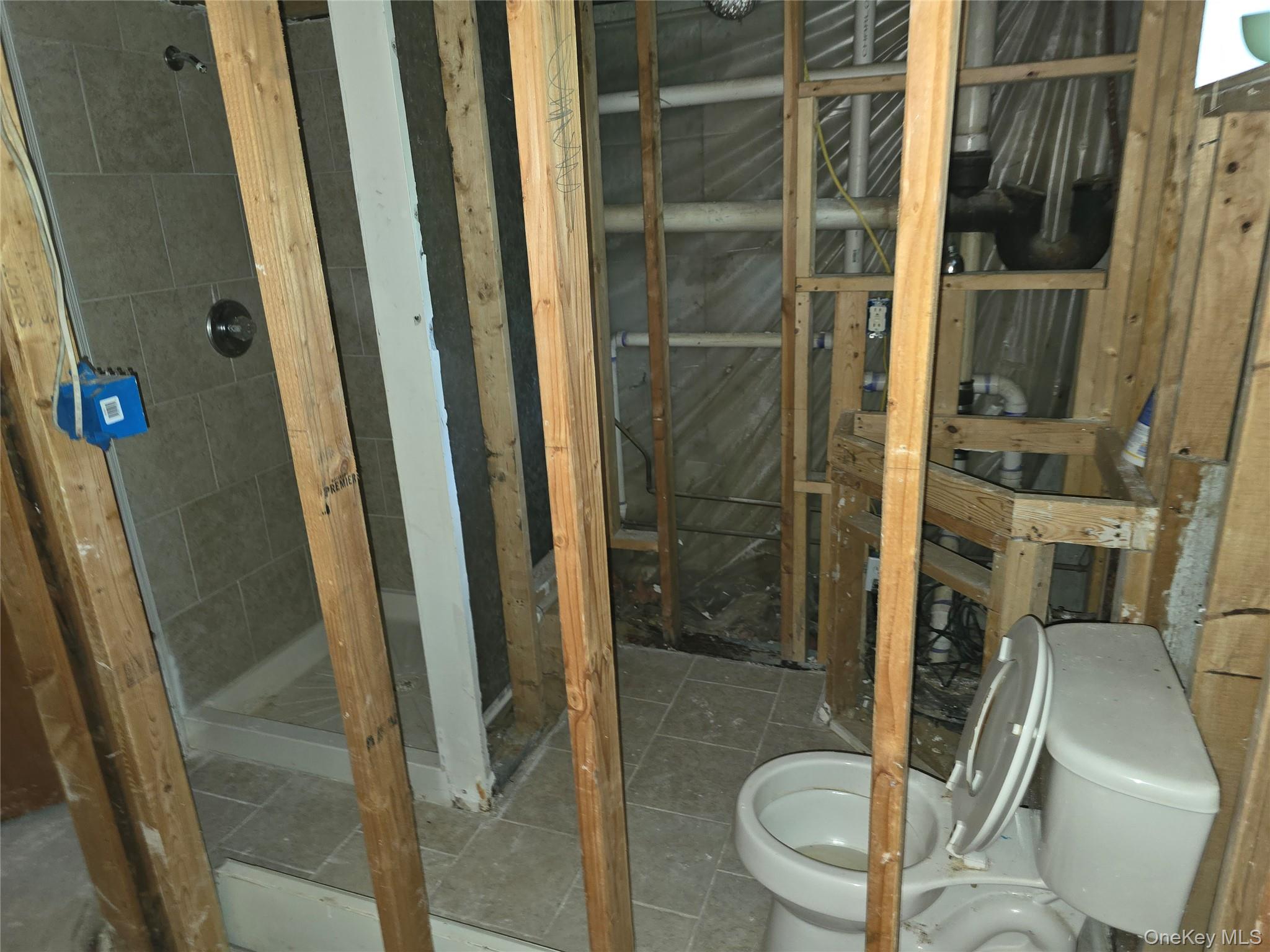 5 Gores Drive Property Photo 22