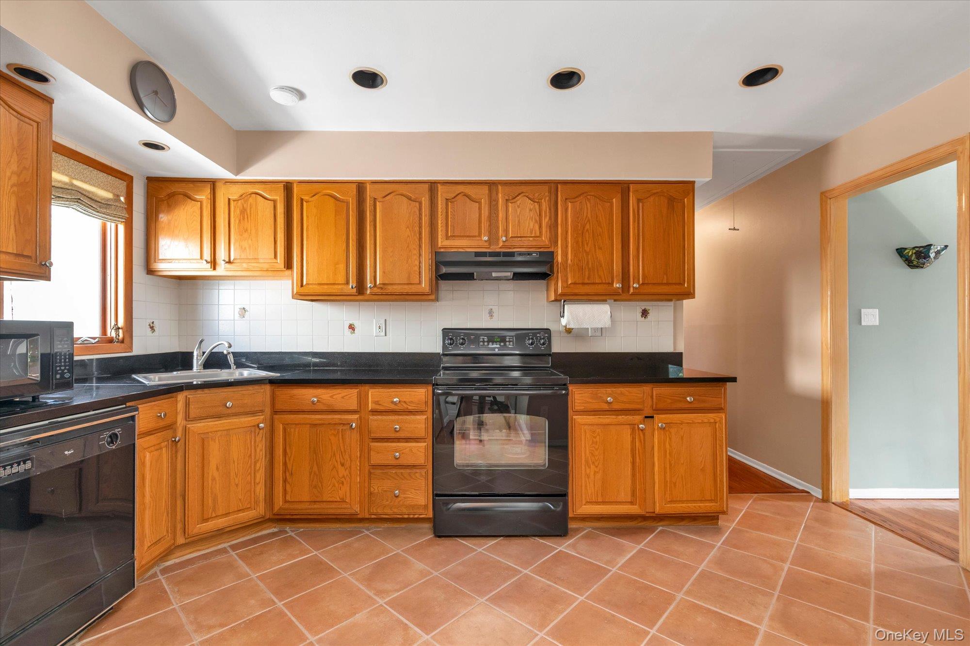13 Prospect Street Property Photo 6