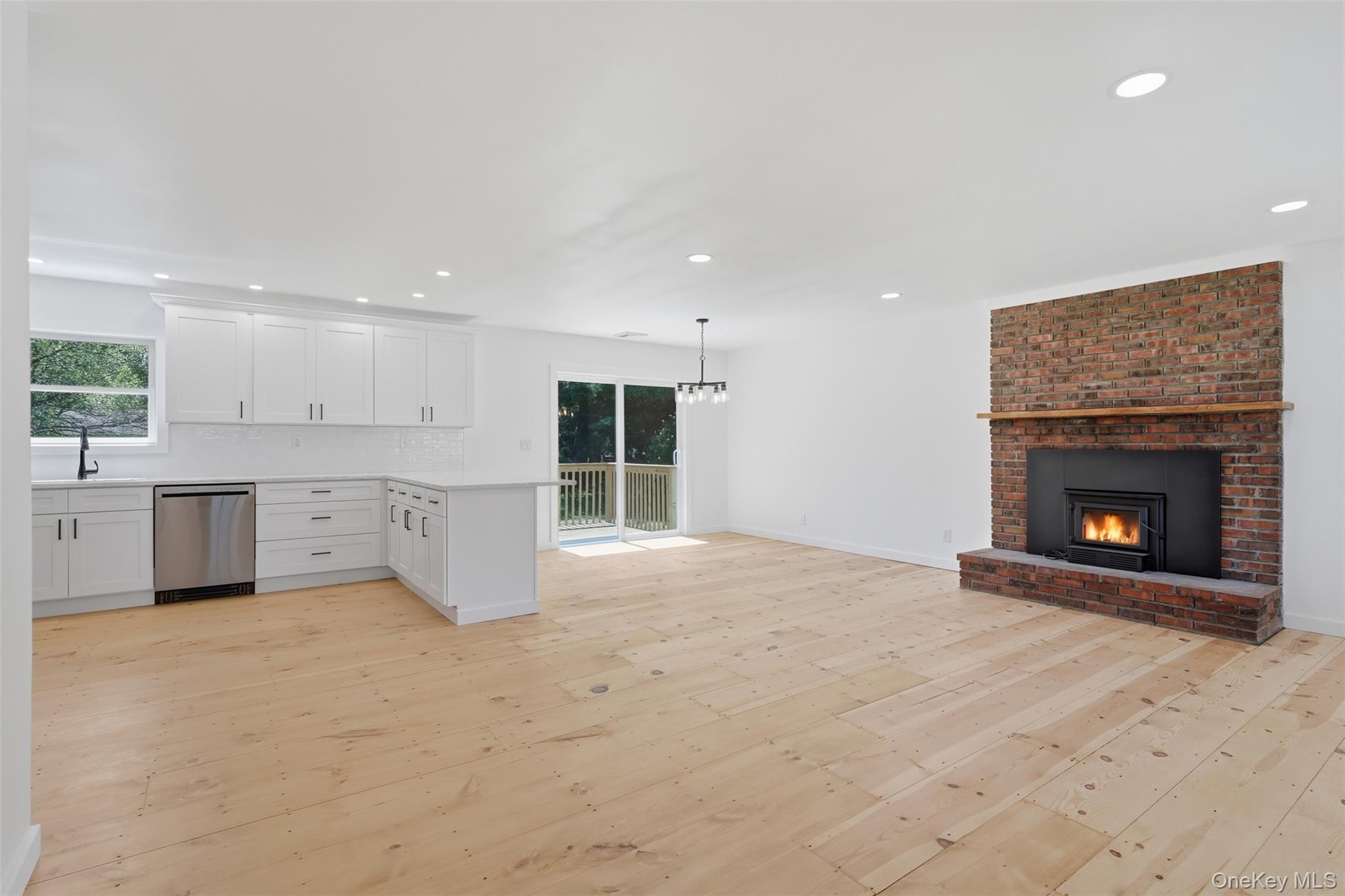 15 Amherst Road Property Photo 5
